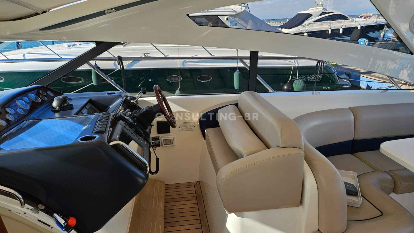 Motorboot Princess V48 HT