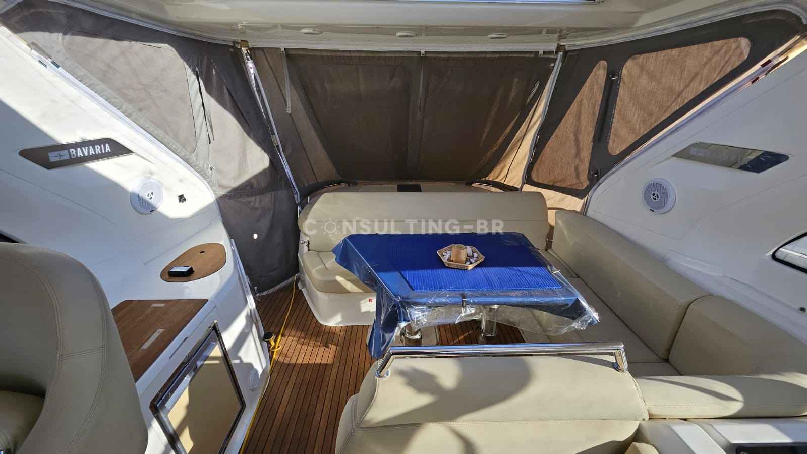 Motorboot Bavaria 39 HT Sport