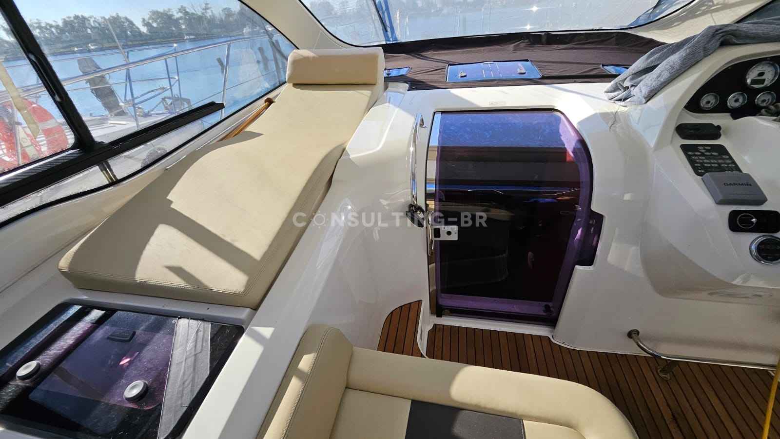 Motorboot Bavaria 39 HT Sport