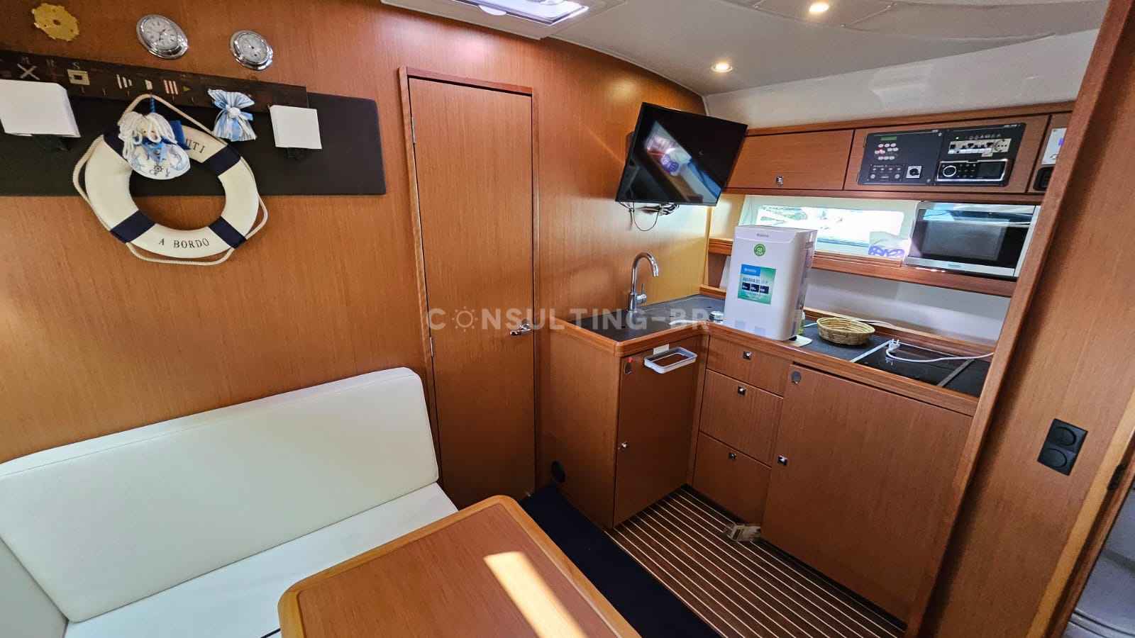 Motorboot Bavaria 39 HT Sport