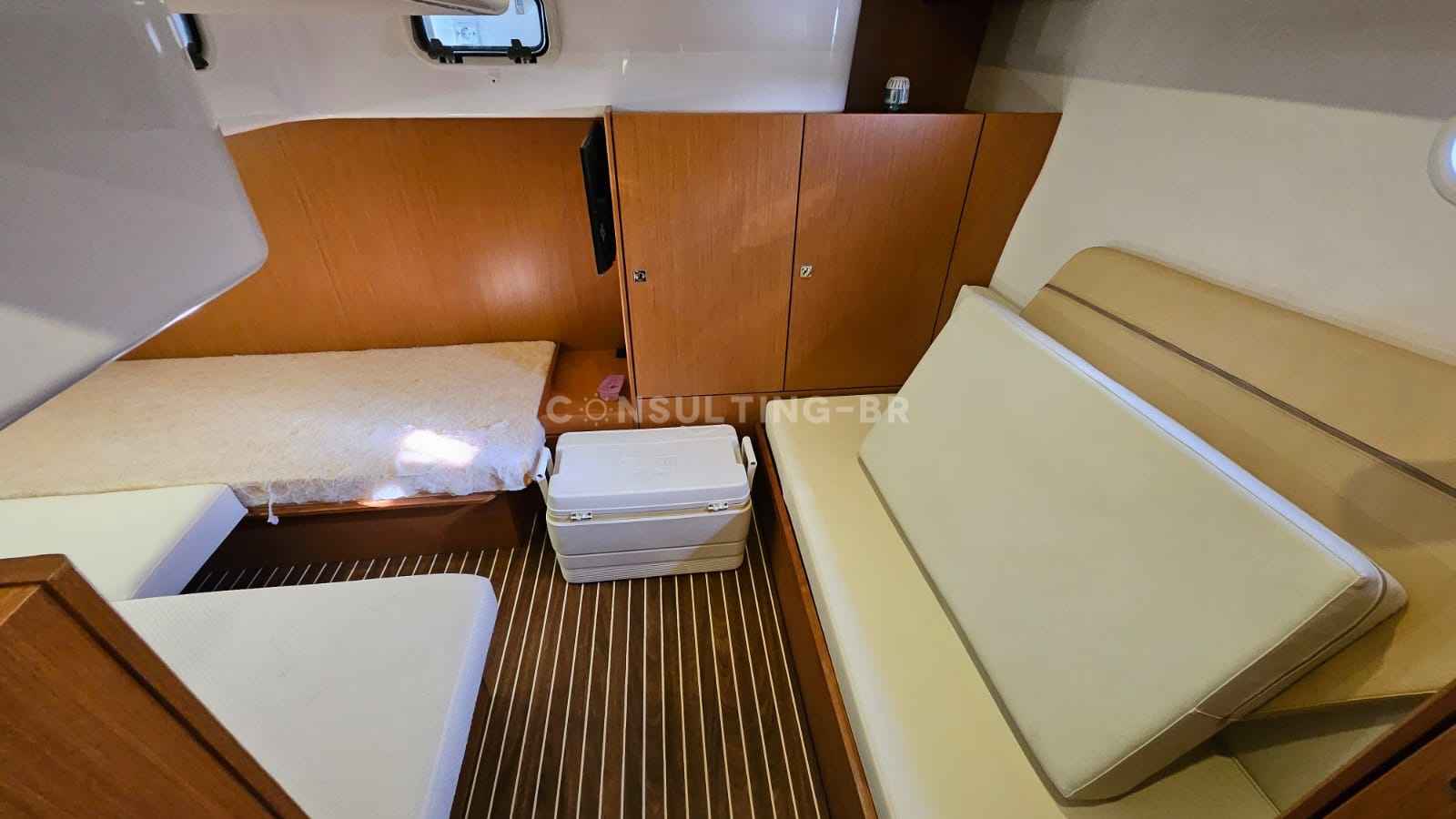 Motorboot Bavaria 39 HT Sport