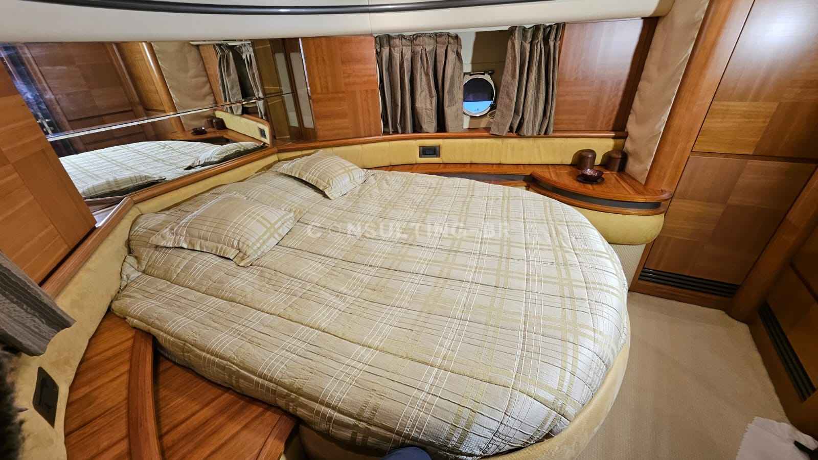 Motorboot Azimut 50 Fly