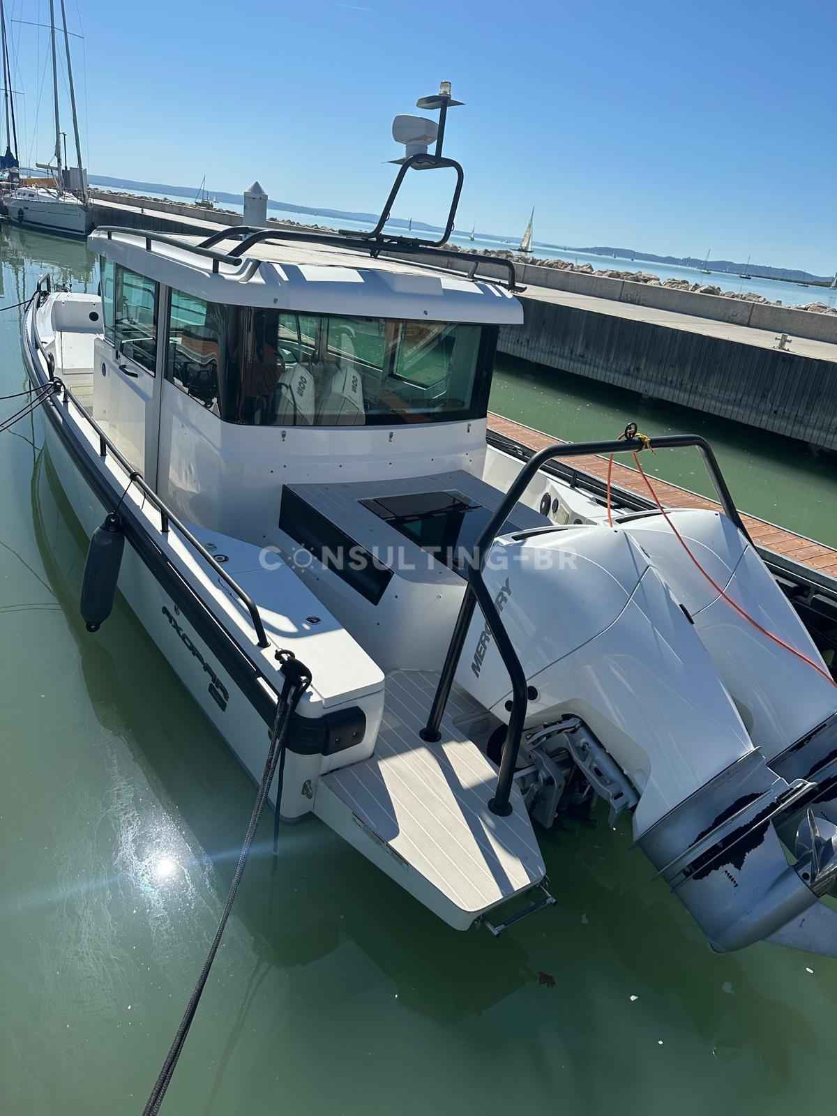 Motorboot Axopar 28