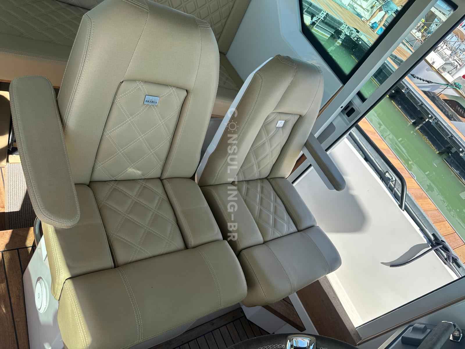 Motorboot Axopar 28