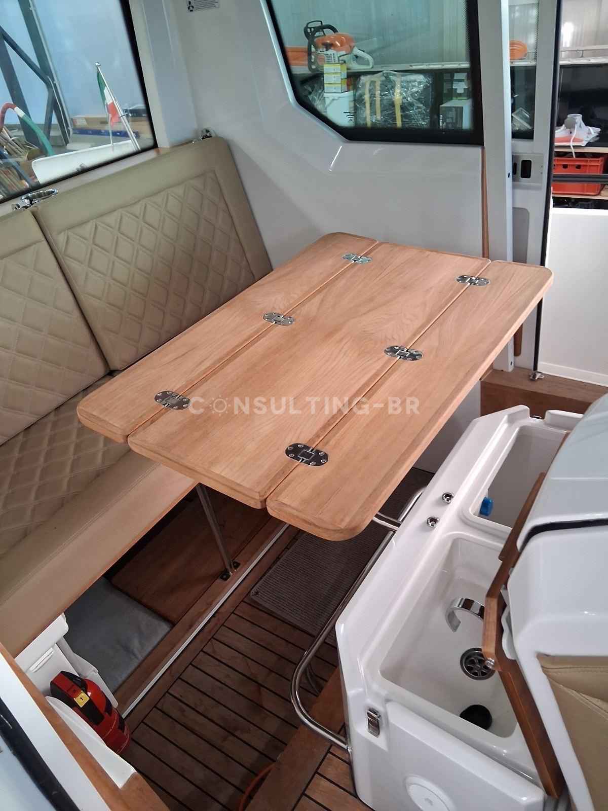 Motorboot Axopar 28