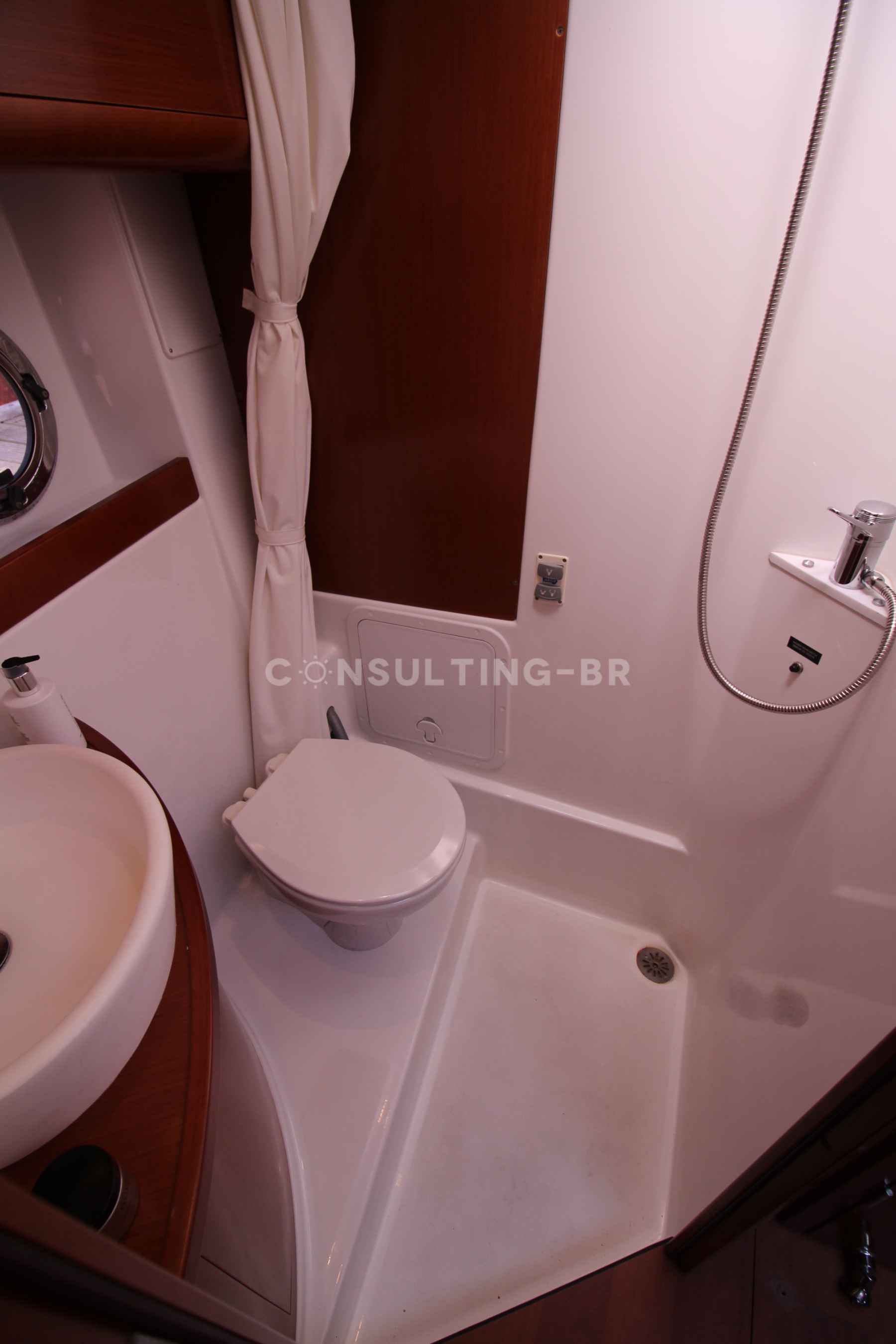 Motorboot Beneteau Gran Tourismo GT 38
