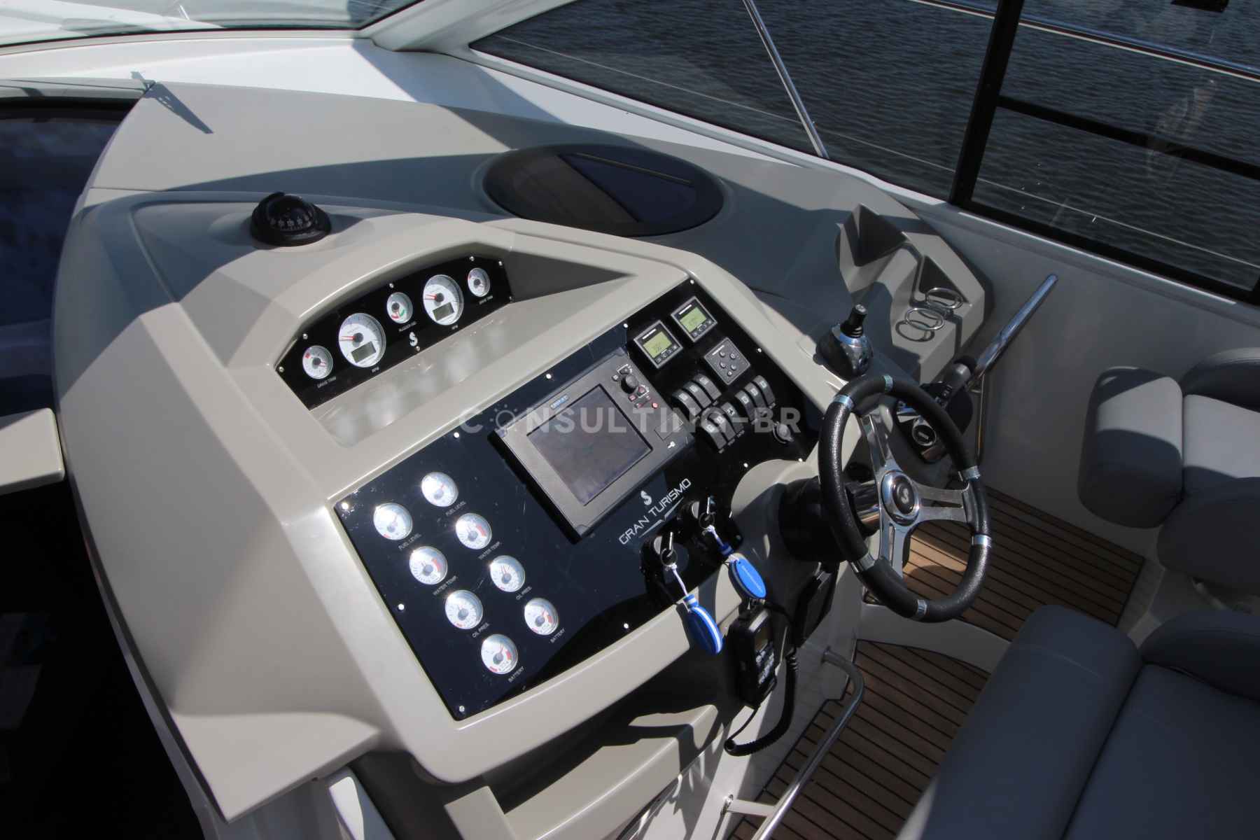 Motorboot Beneteau Gran Tourismo GT 38