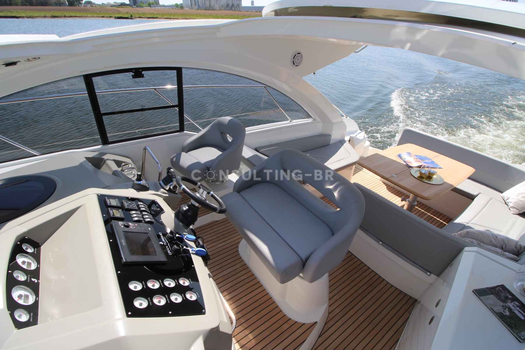 Motorboot Beneteau Gran Tourismo GT 38