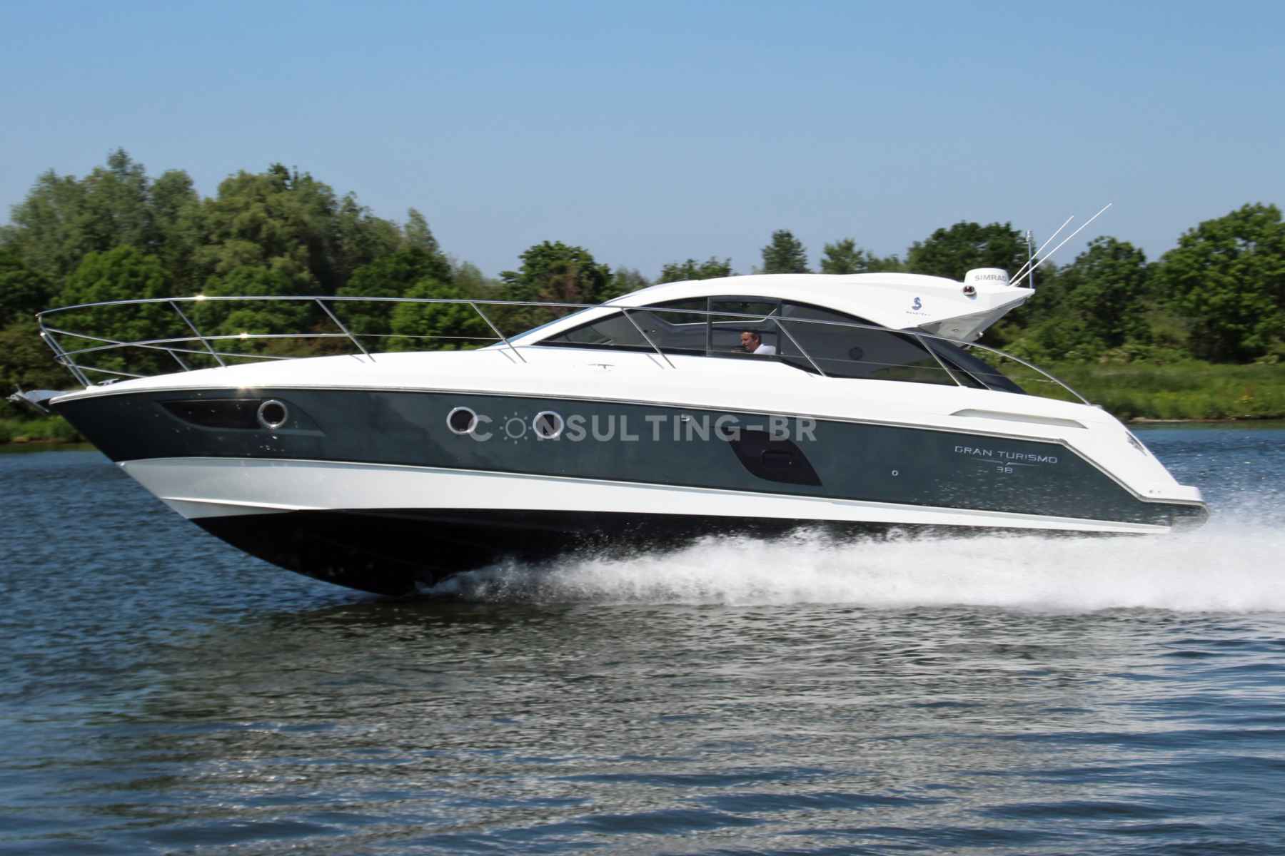 Motorboot Beneteau Gran Tourismo GT 38