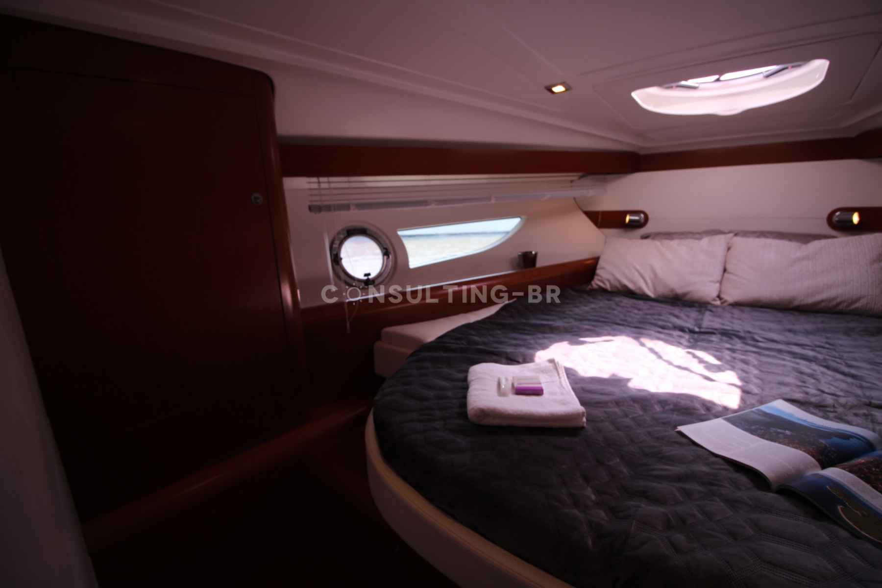 Motorboot Beneteau Gran Tourismo GT 38