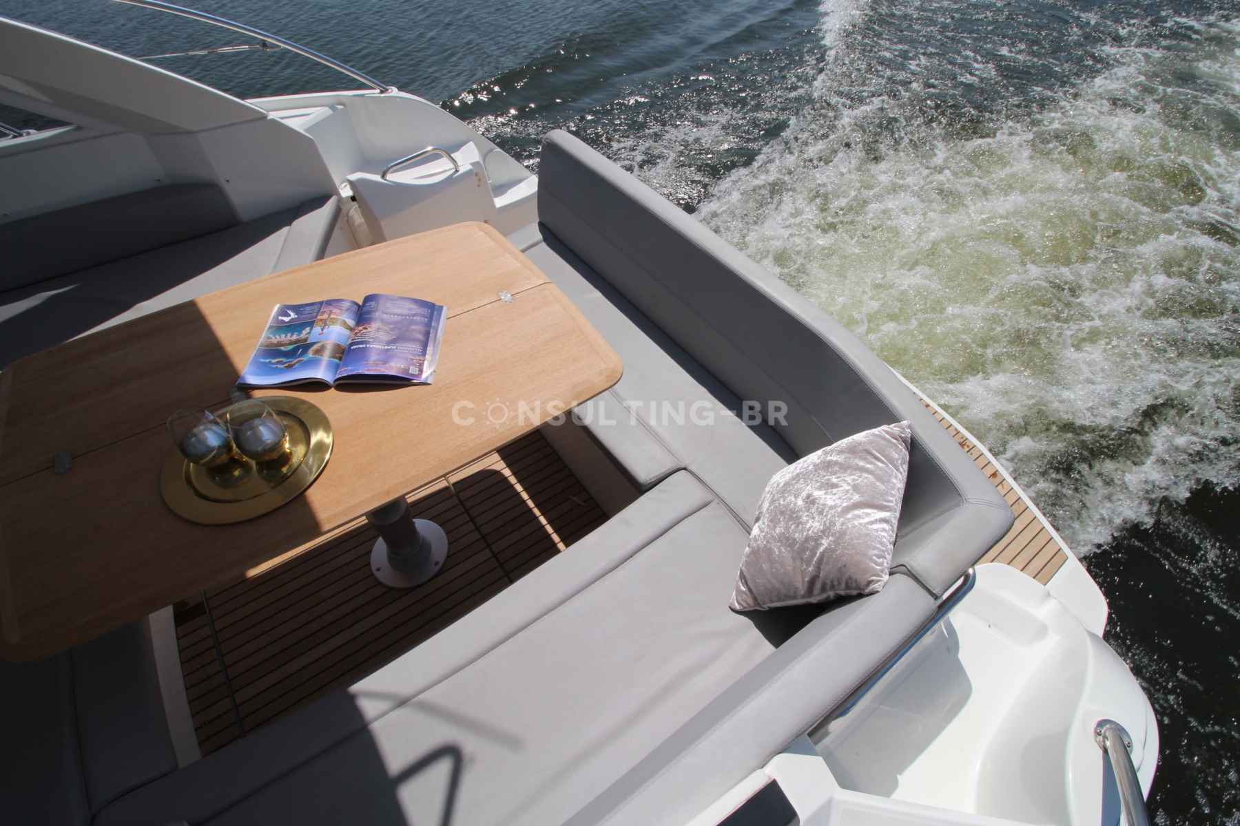 Motorboot Beneteau Gran Tourismo GT 38