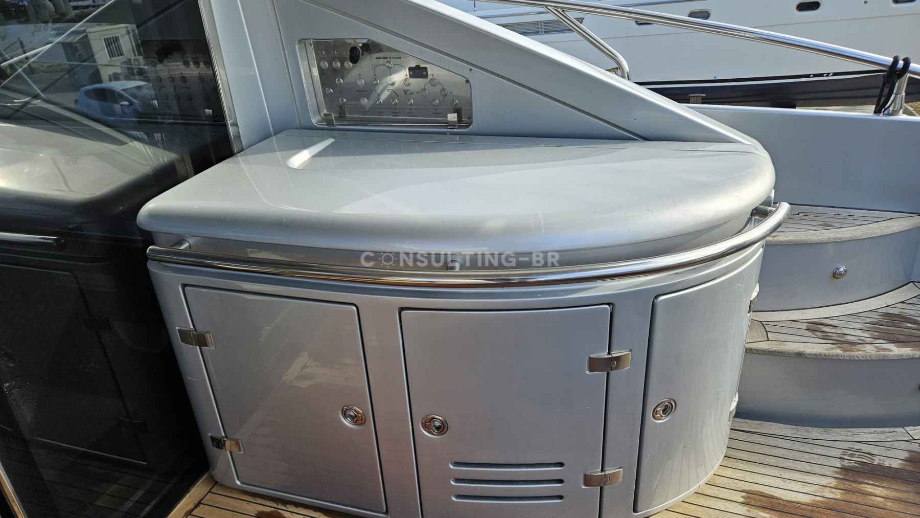 Motorboot Azimut 68 S