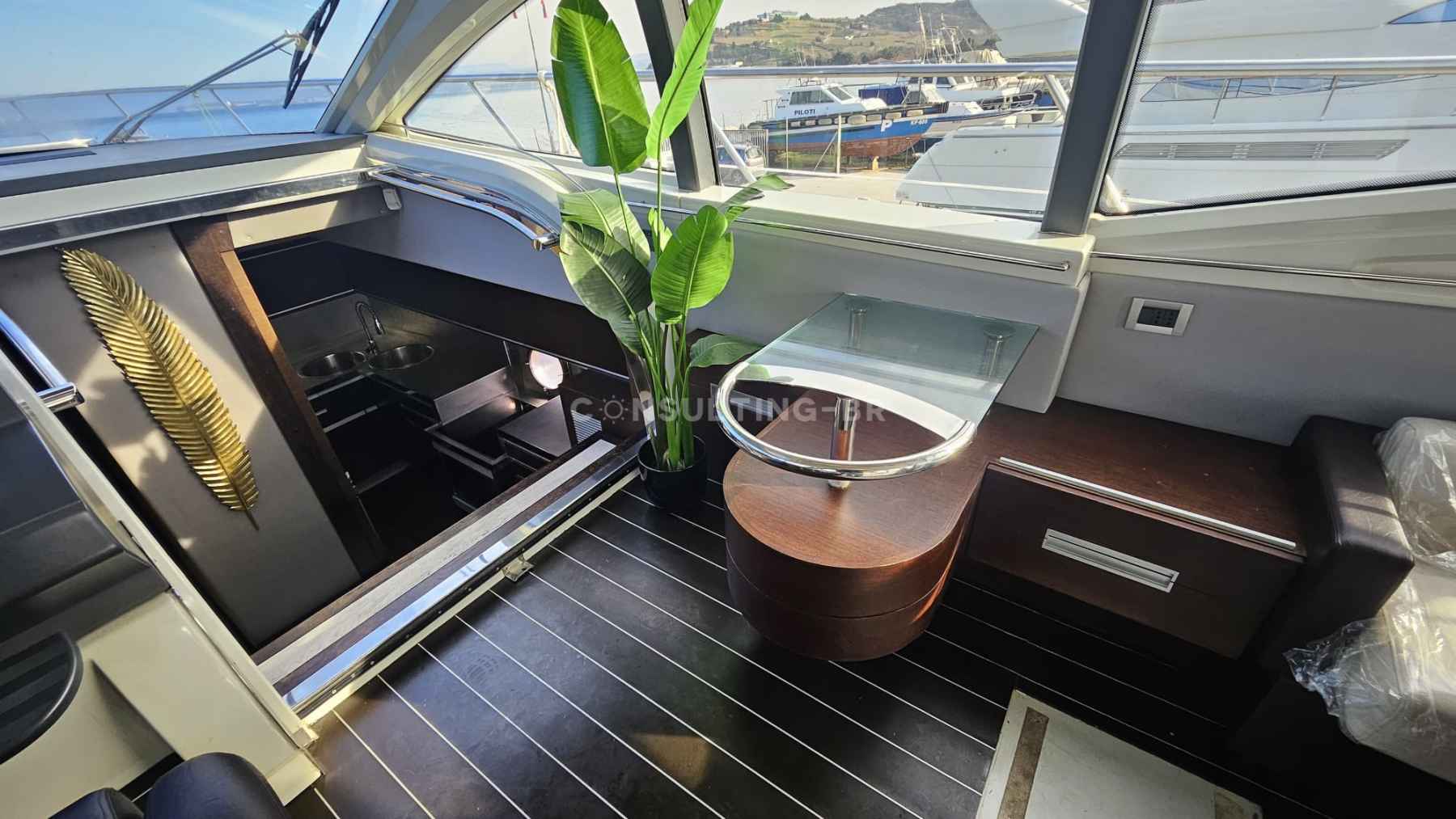 Motorboot Azimut 68 S