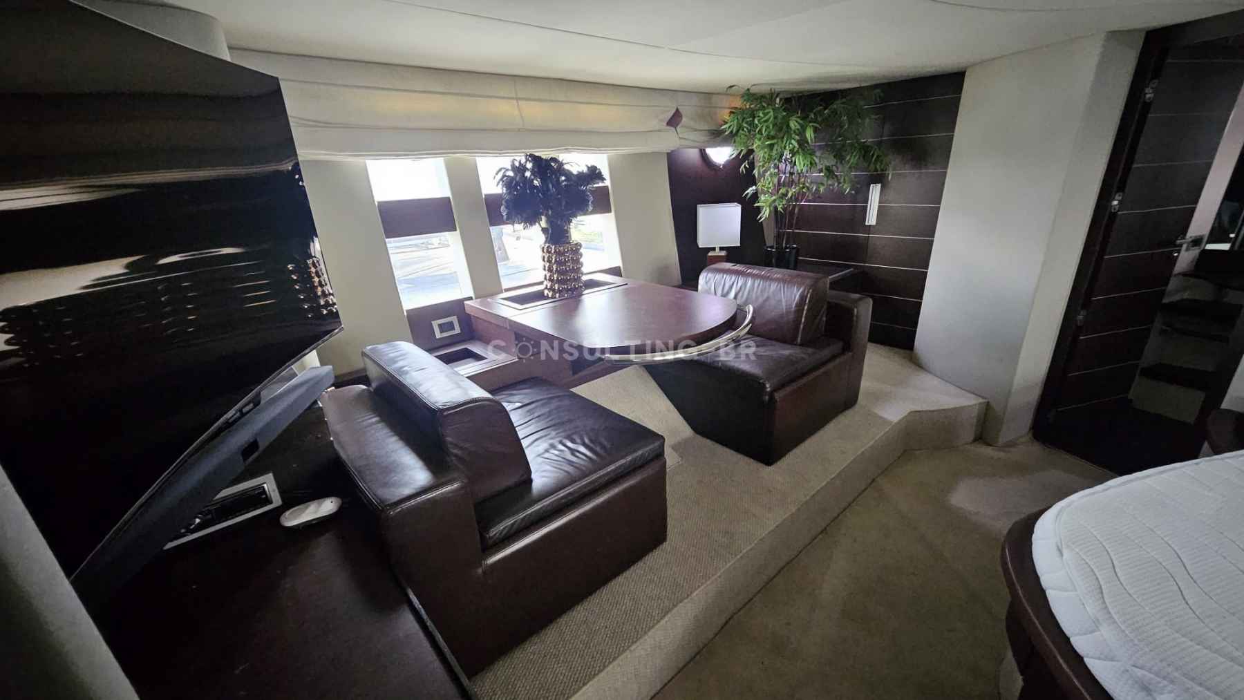 Motorboot Azimut 68 S