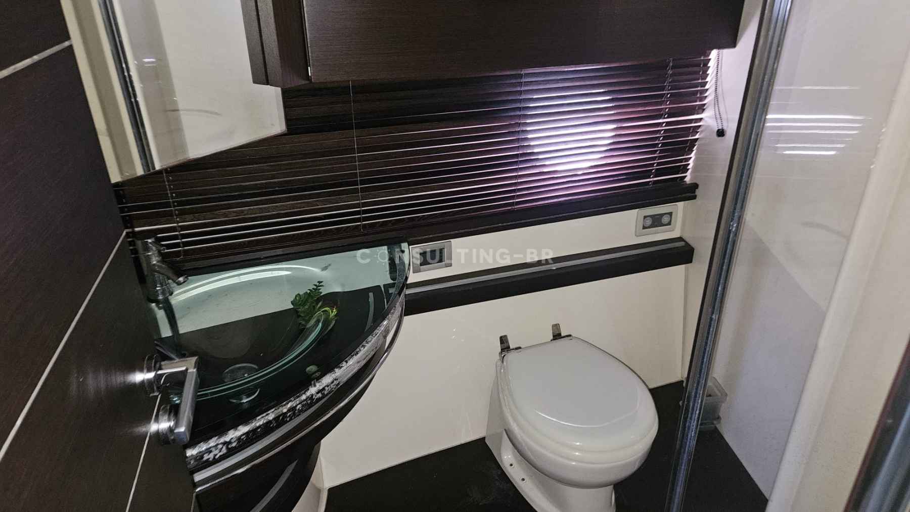Motorboot Azimut 68 S