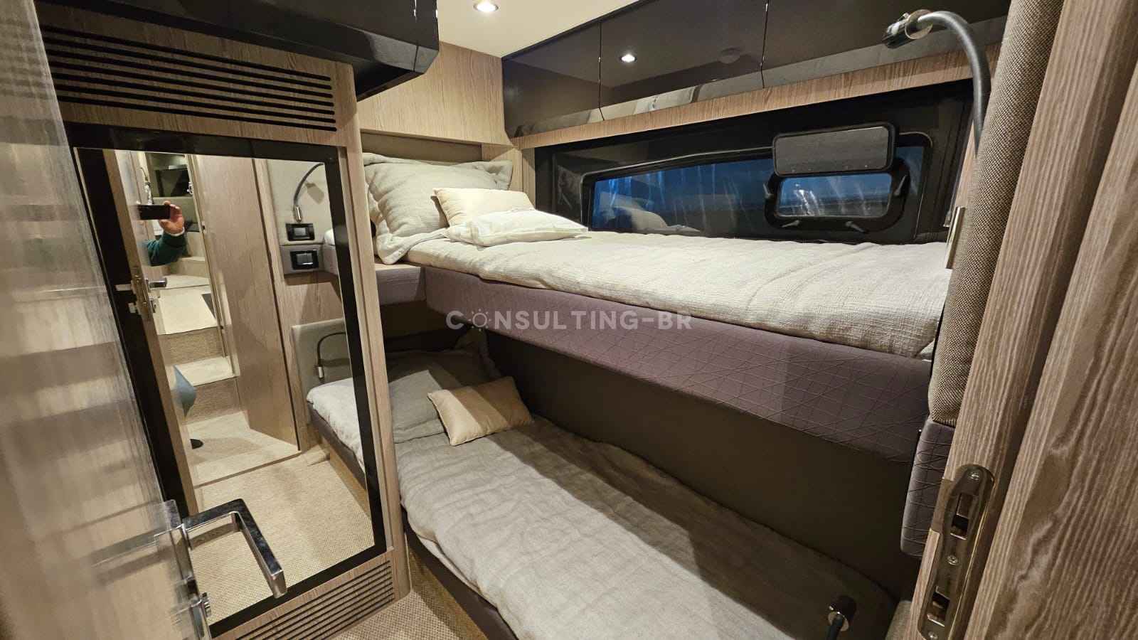 Motorboot Azimut Atlantis 51