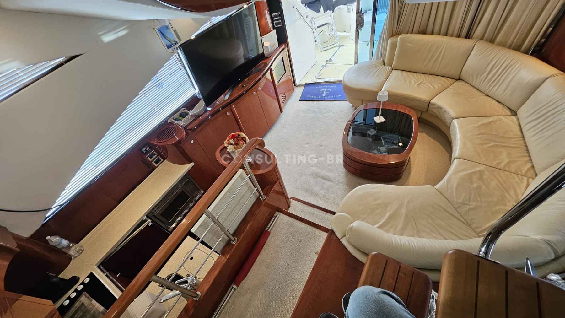 Motorboot Fairline Squadron 58