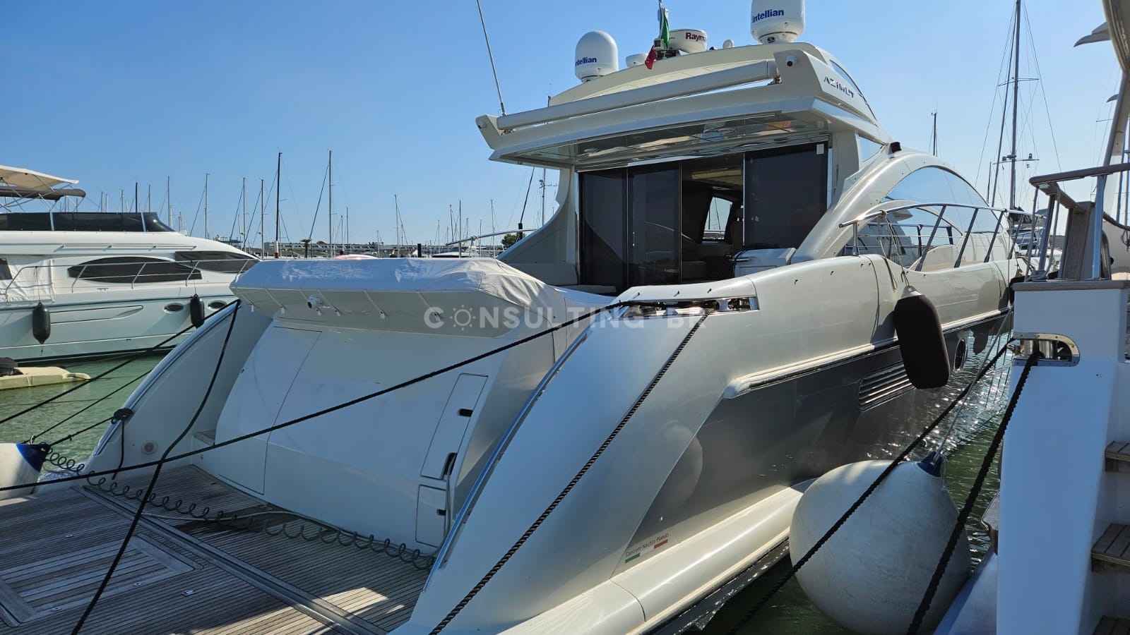 Motorboot Azimut 62 S