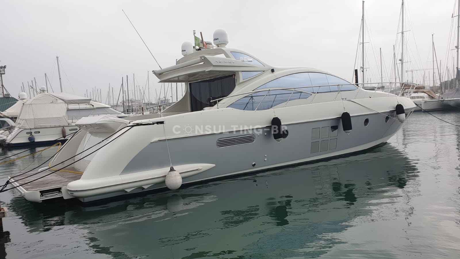 Motorboot Azimut 62 S