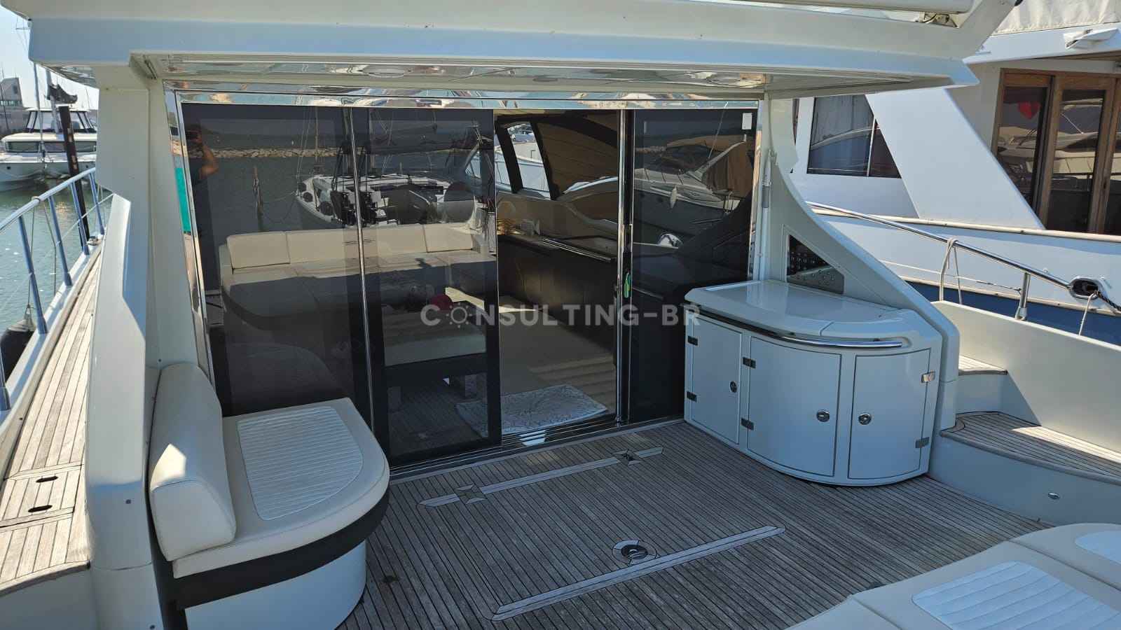 Motorboot Azimut 62 S