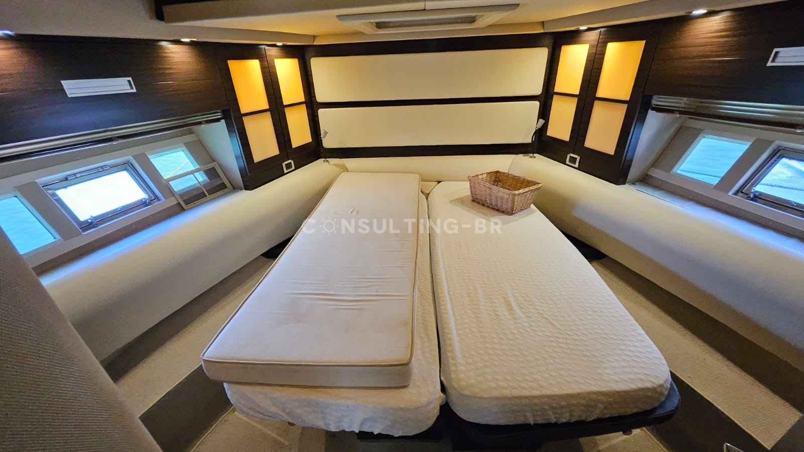 Motorboot Azimut 62 S