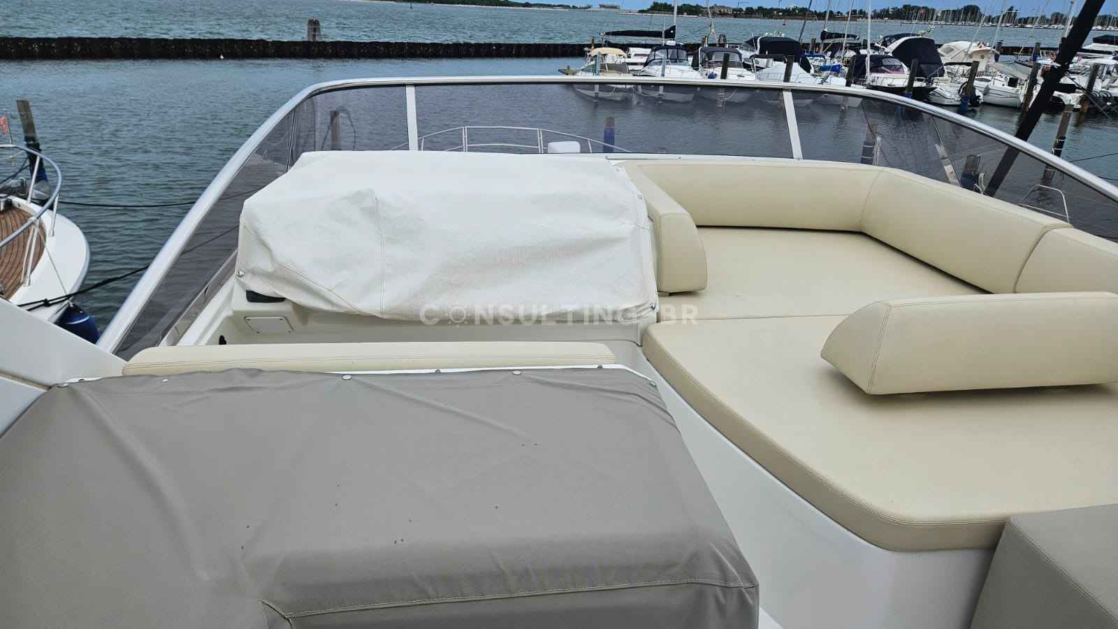 Motorboot Azimut 60 Fly