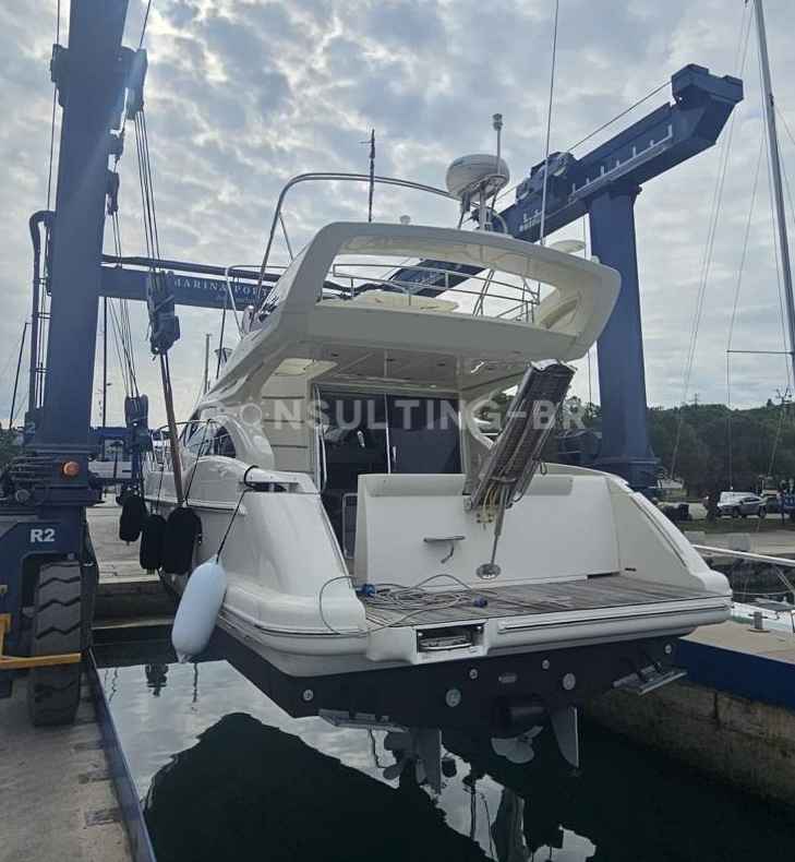Motorboot Azimut 43 Fly