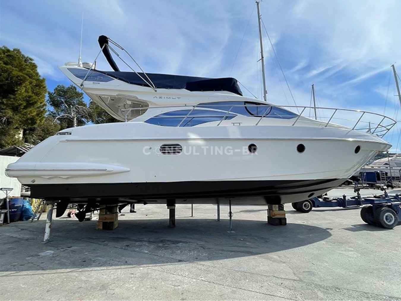 Motorboot Azimut 43 Fly