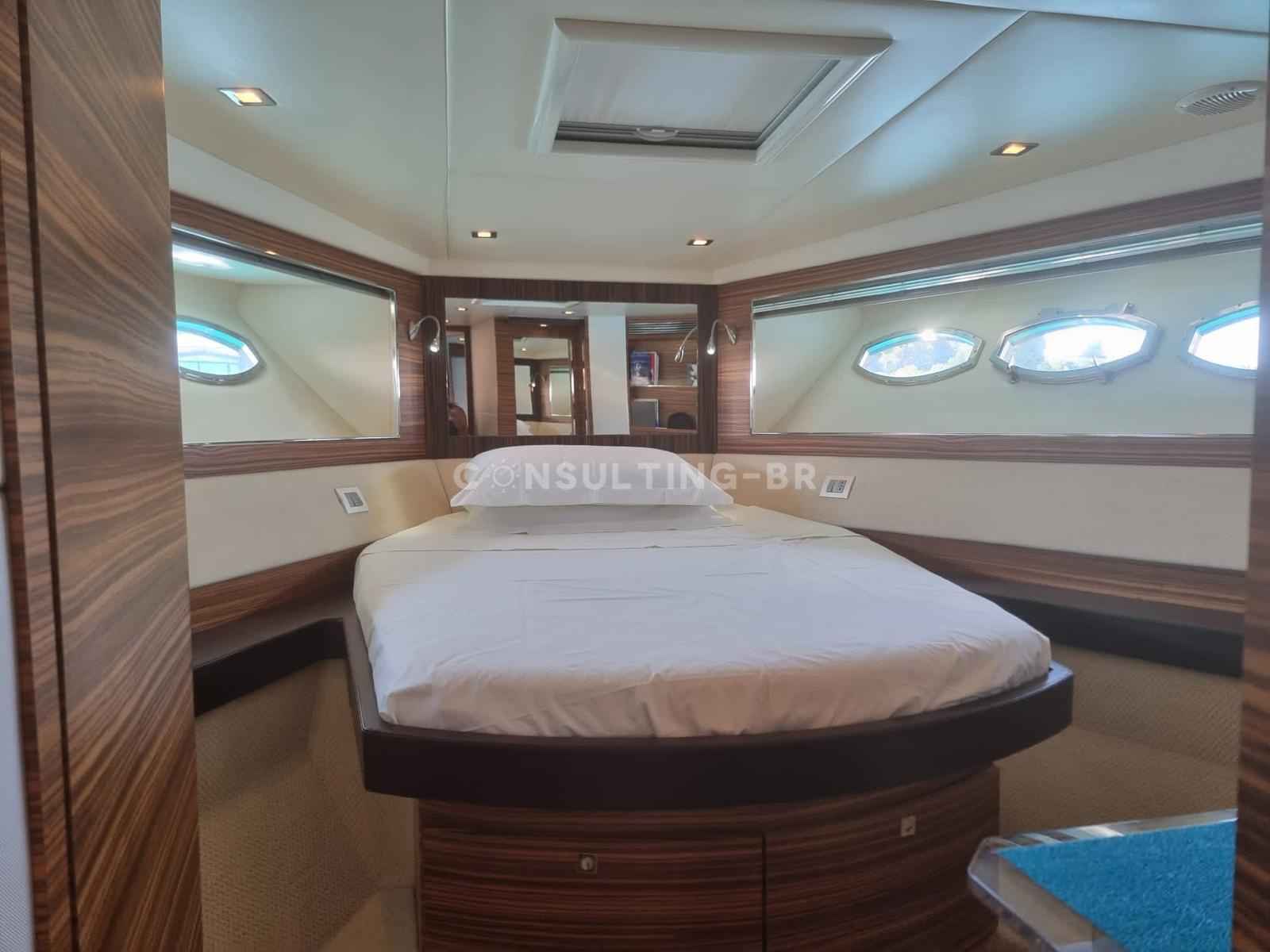 Motorboot Absolute 52