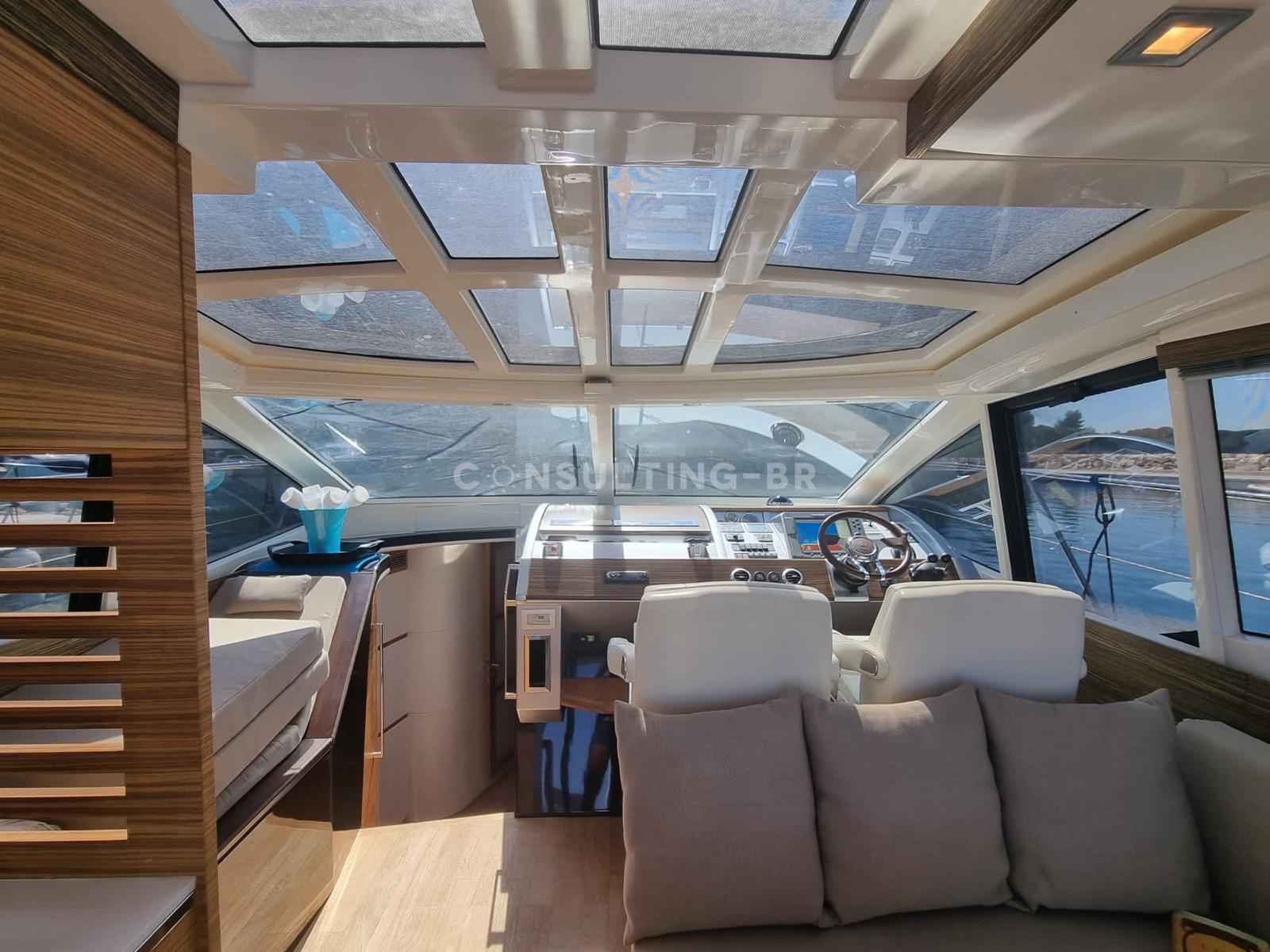 Motorboot Absolute 52