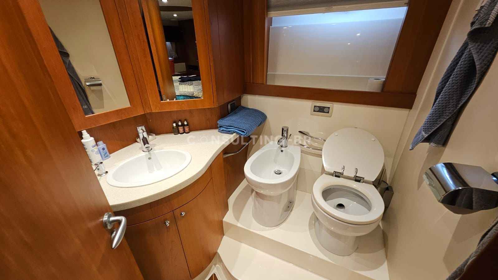 Motorboot AICON Yachts Aicon 56