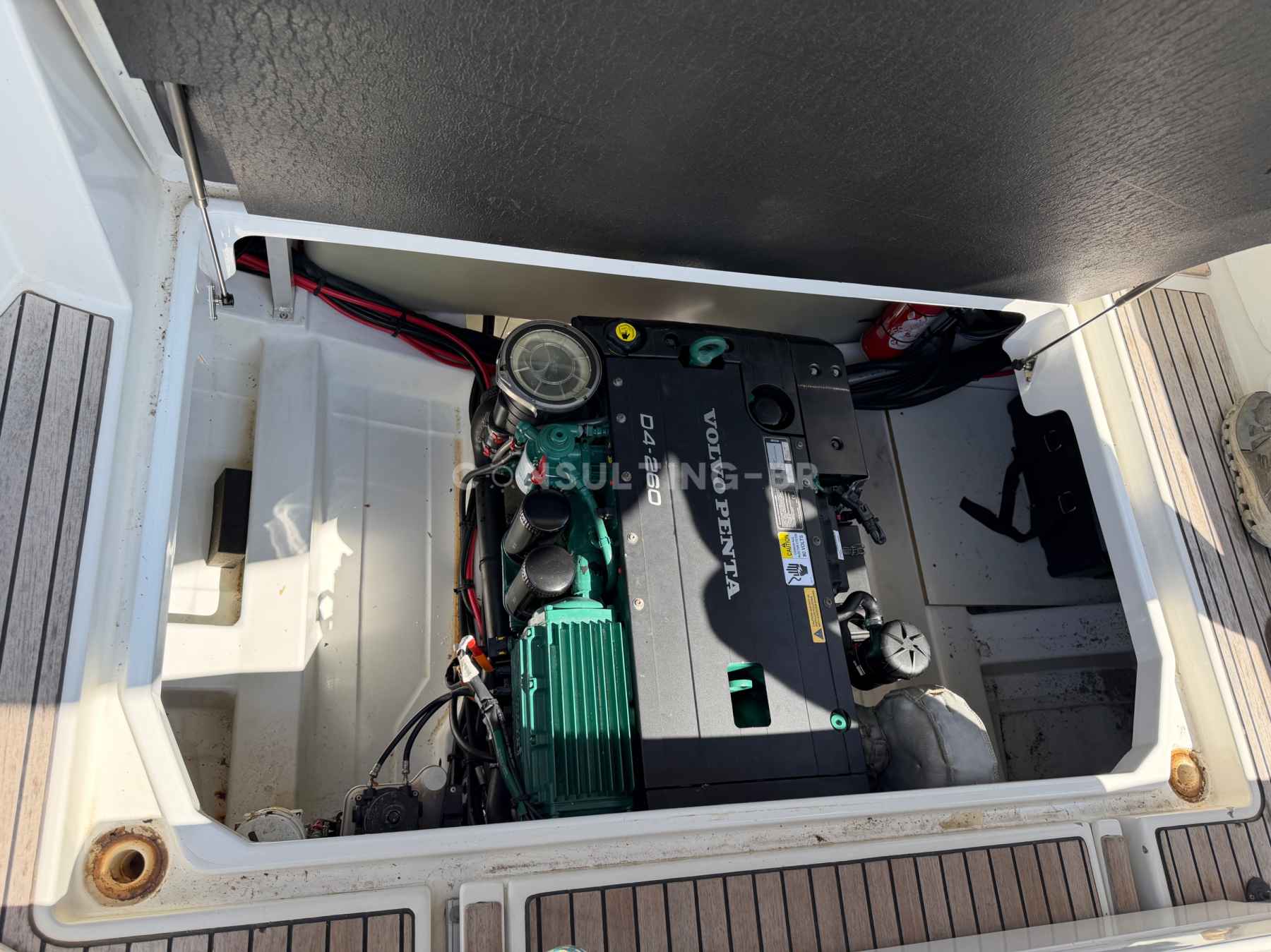 Motorboot Jeanneau NC9