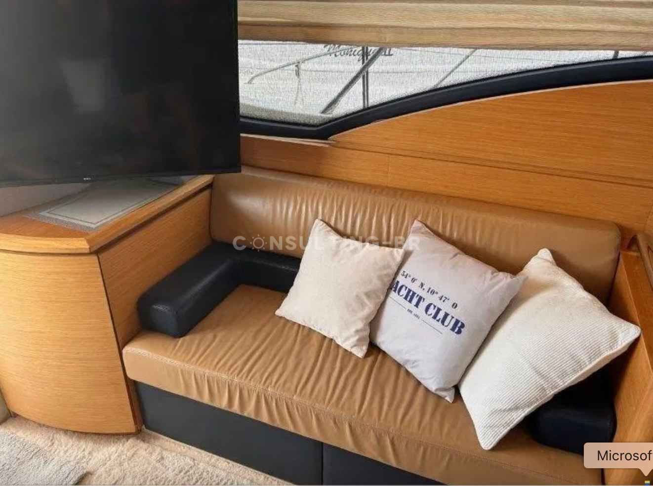Motorboot Azimut 43 Fly