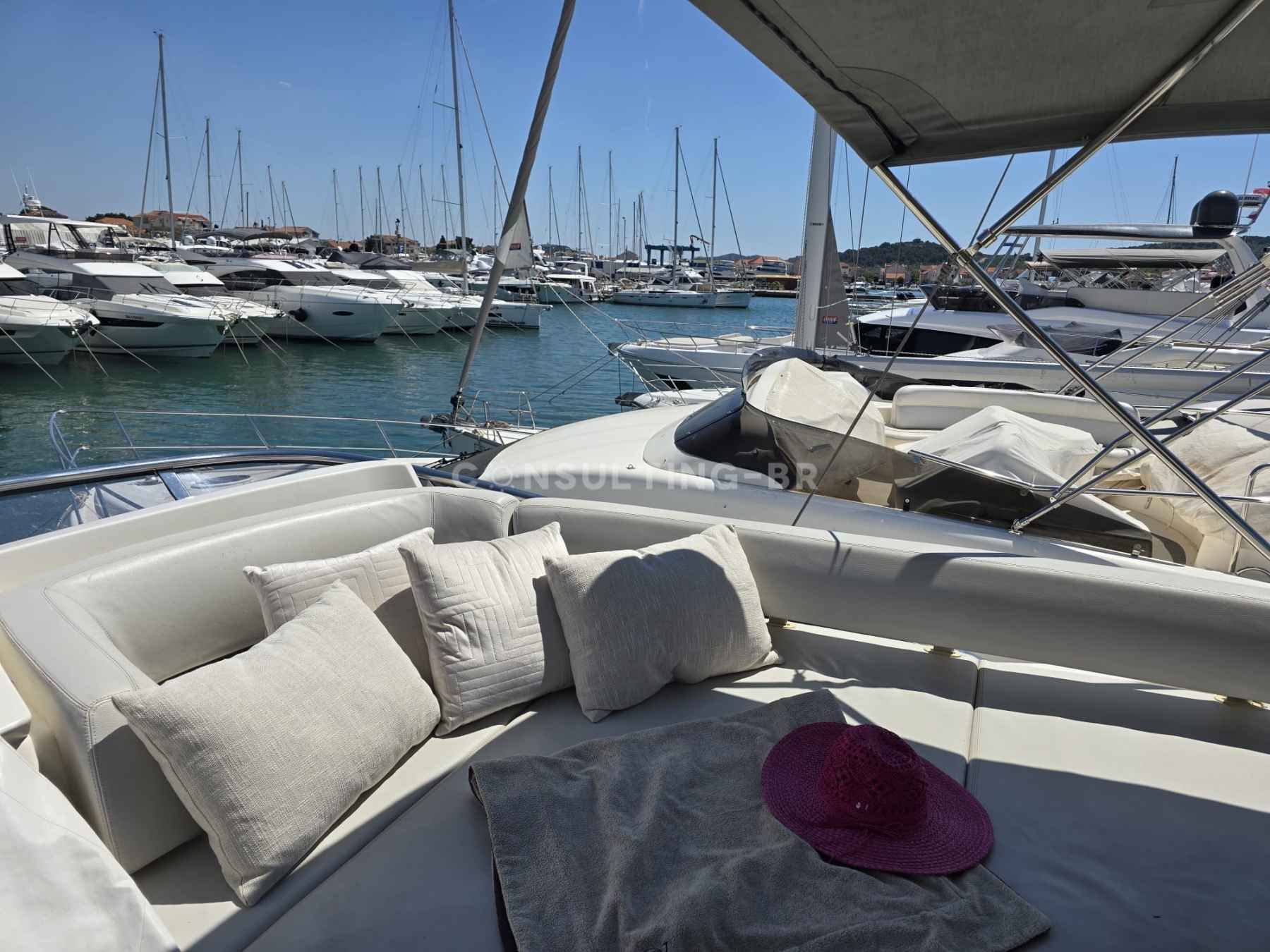 Motorboot Azimut 47 Fly