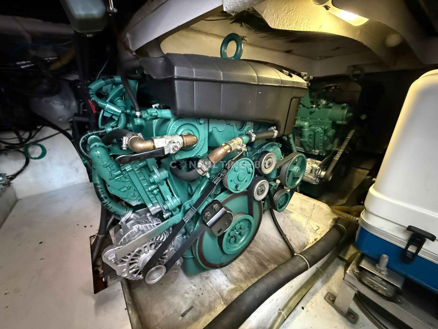 Motorboot Azimut Atlantis 425 SC