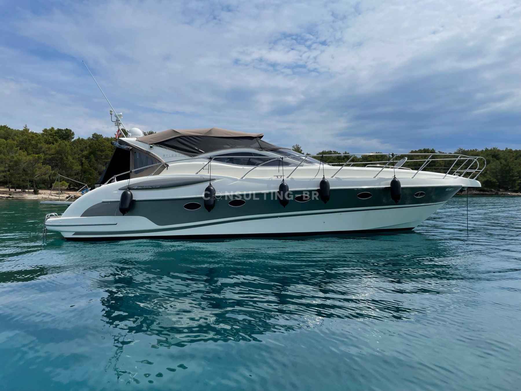 Motorboot Azimut Atlantis 425 SC