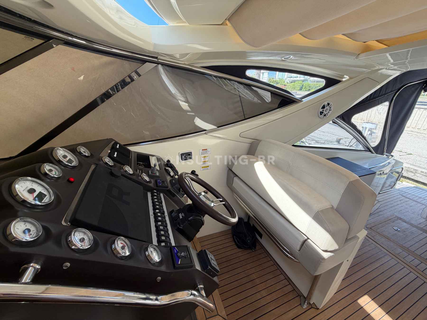 Motorboot Azimut Atlantis 40 HT