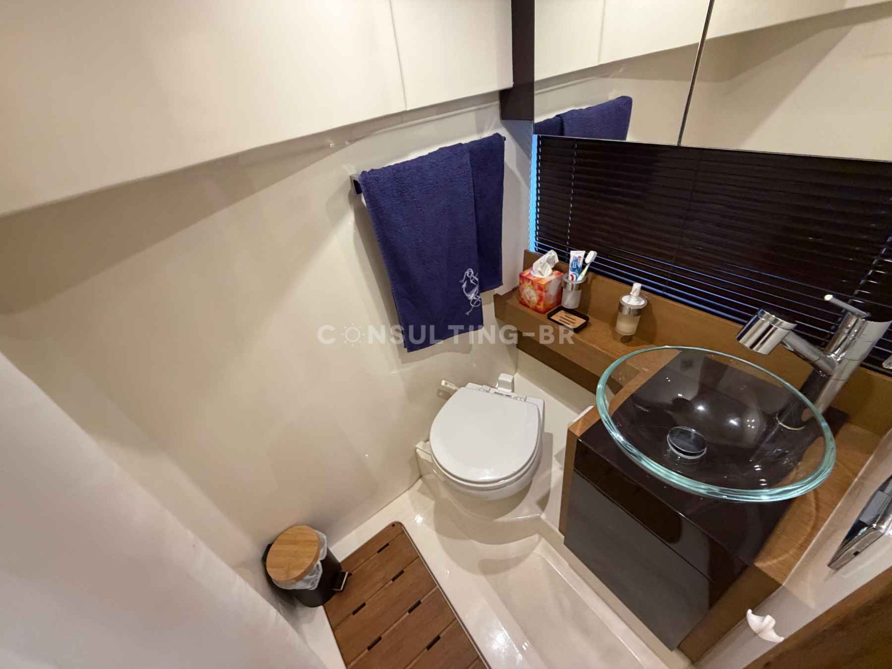 Motorboot Azimut Atlantis 40 HT