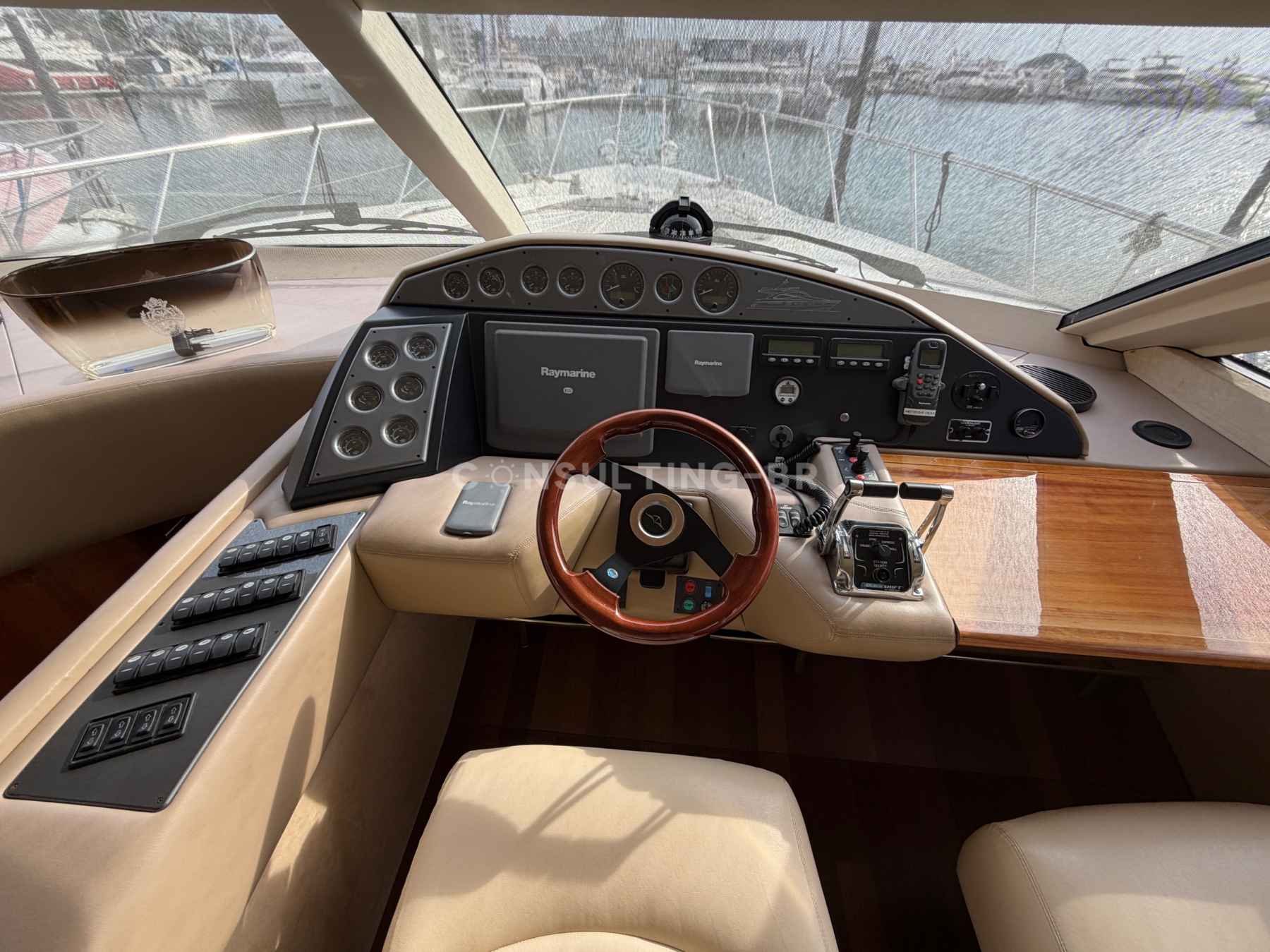 Motorboot Sealine T60