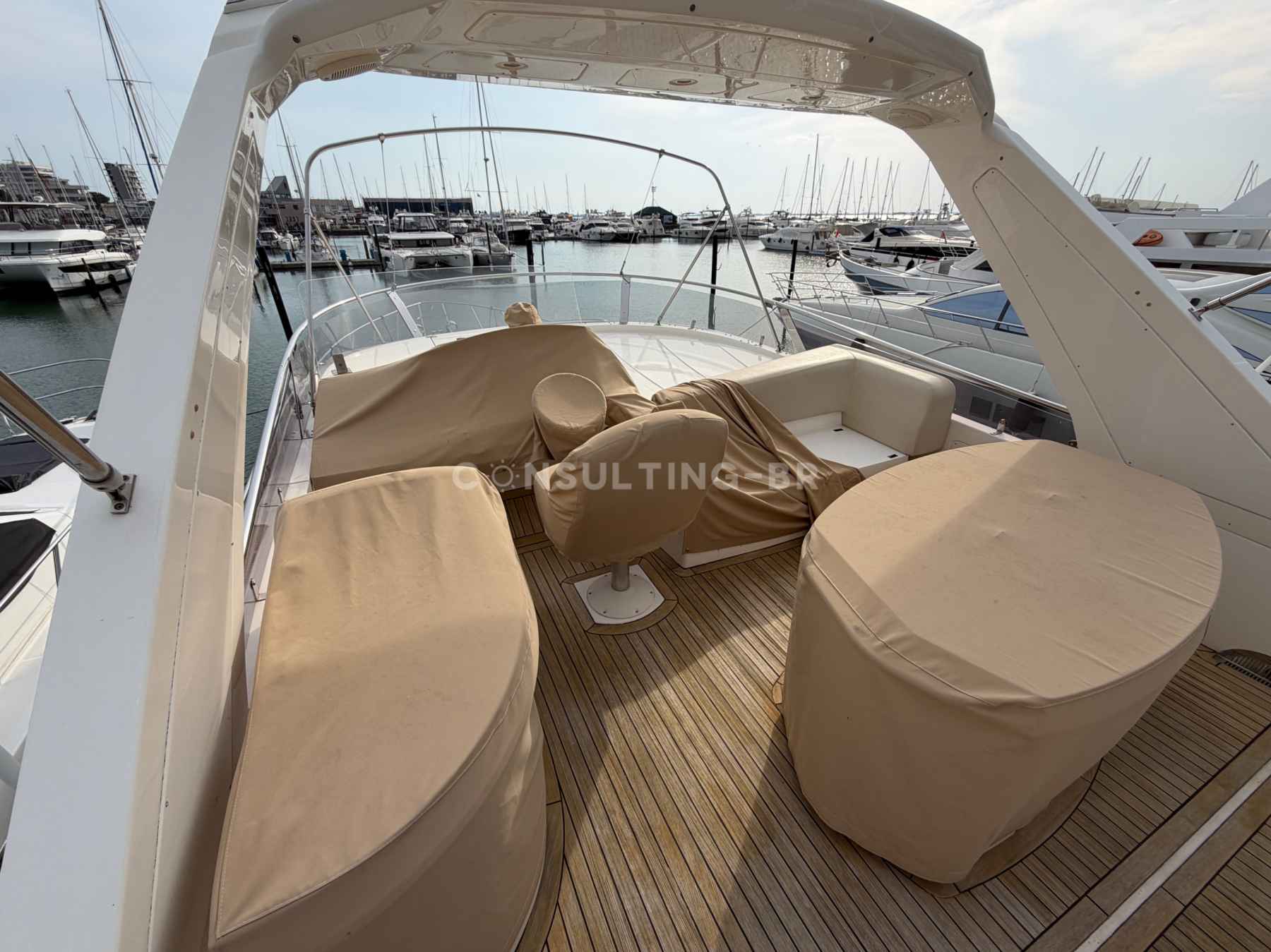 Motorboot Sealine T60