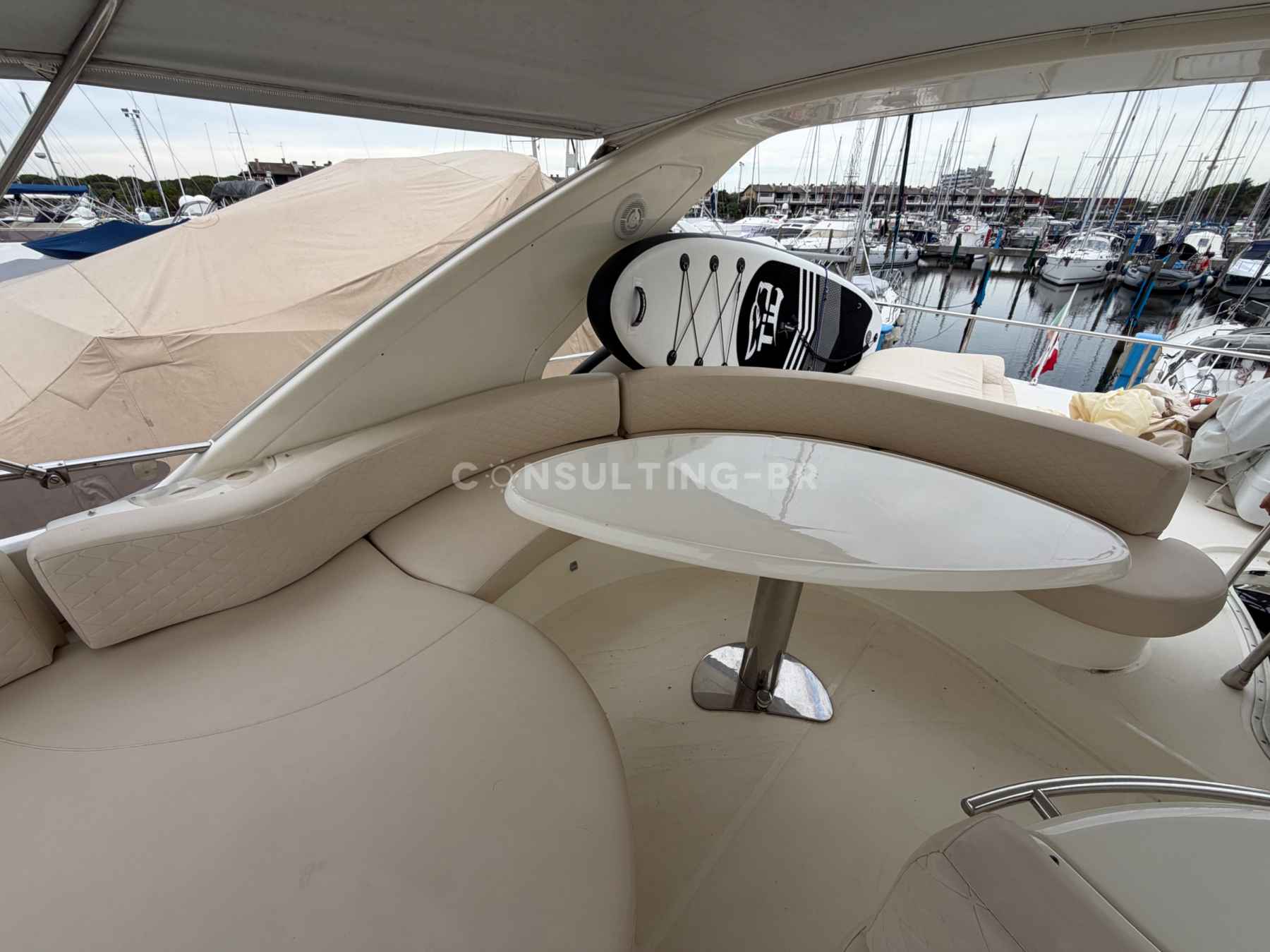 Motorboot Azimut 55 Fly