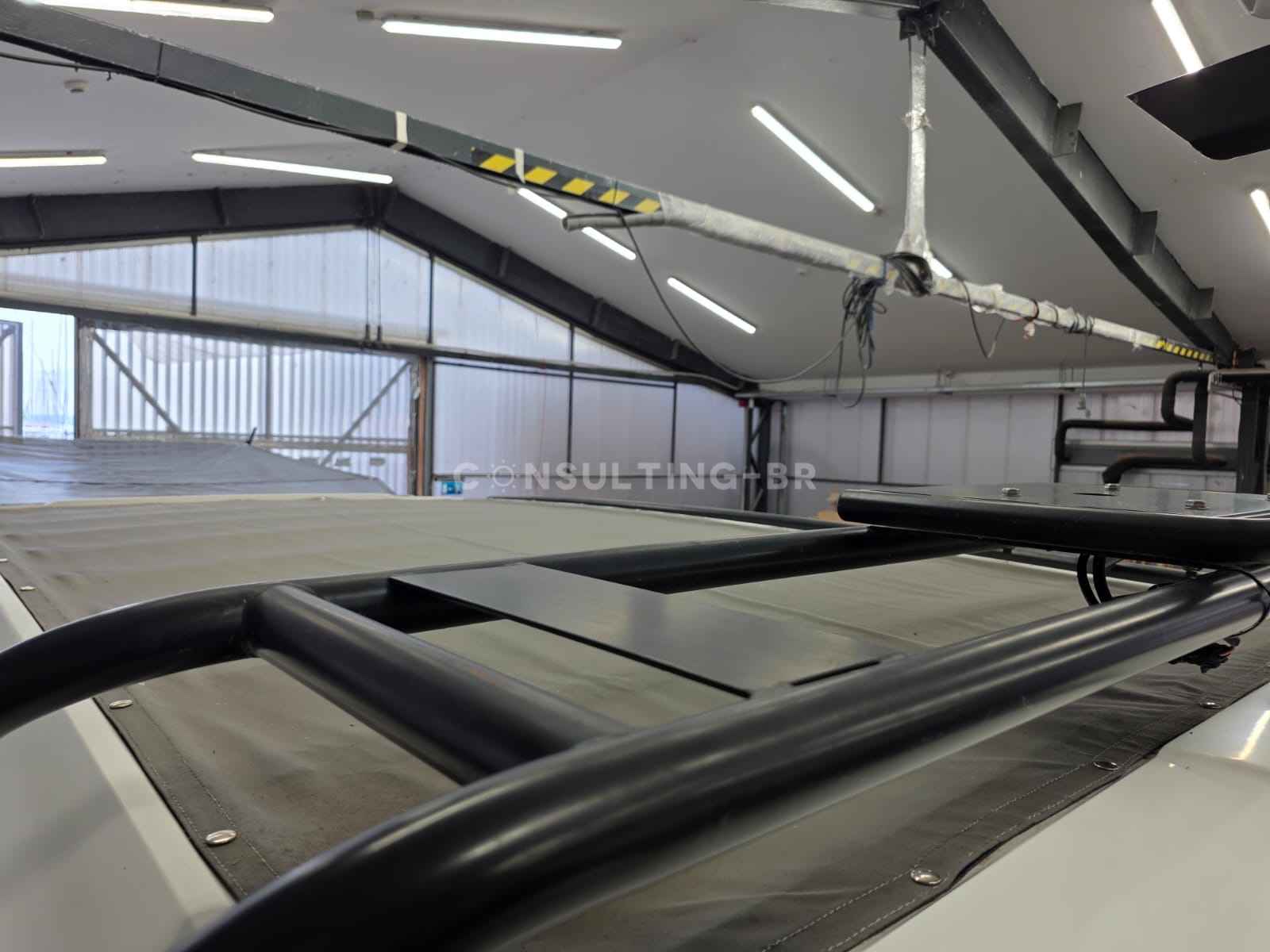 Motorboot Axopar 28 Cabin Brabus Line