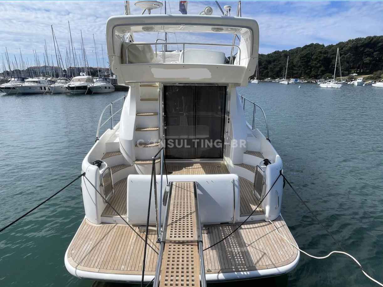 Motorboot Azimut 42 Fly