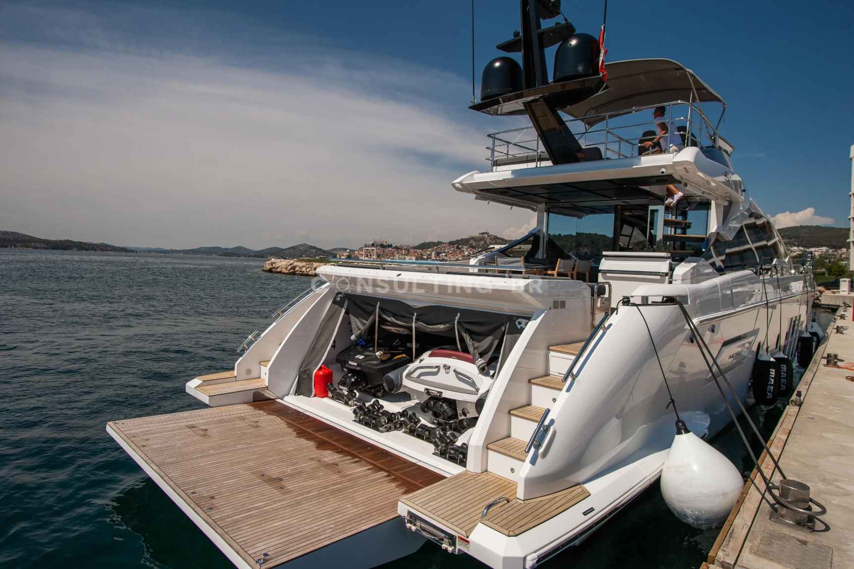 Motorboot Azimut S7