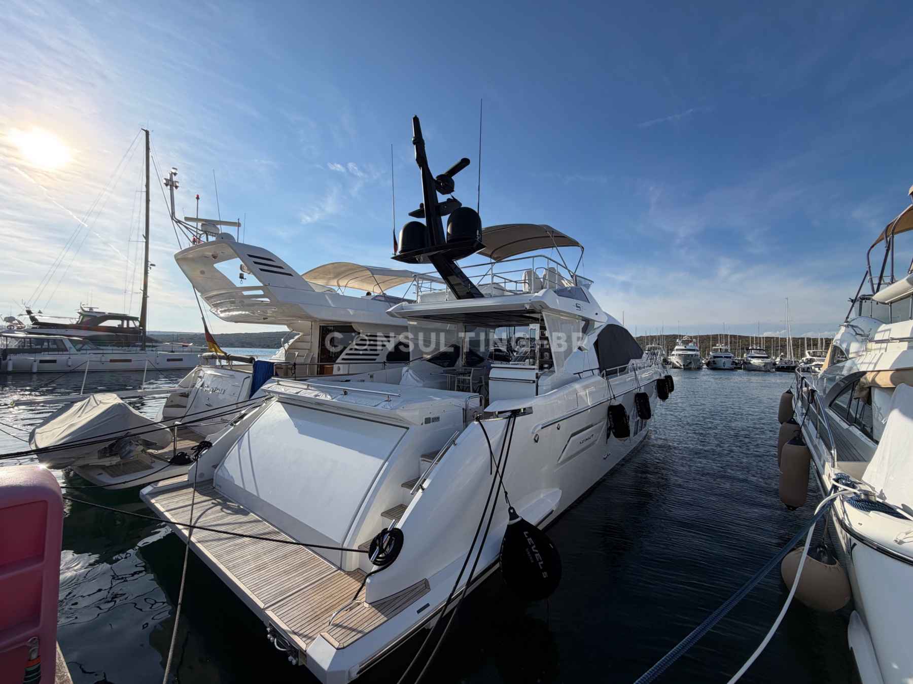 Motorboot Azimut S7