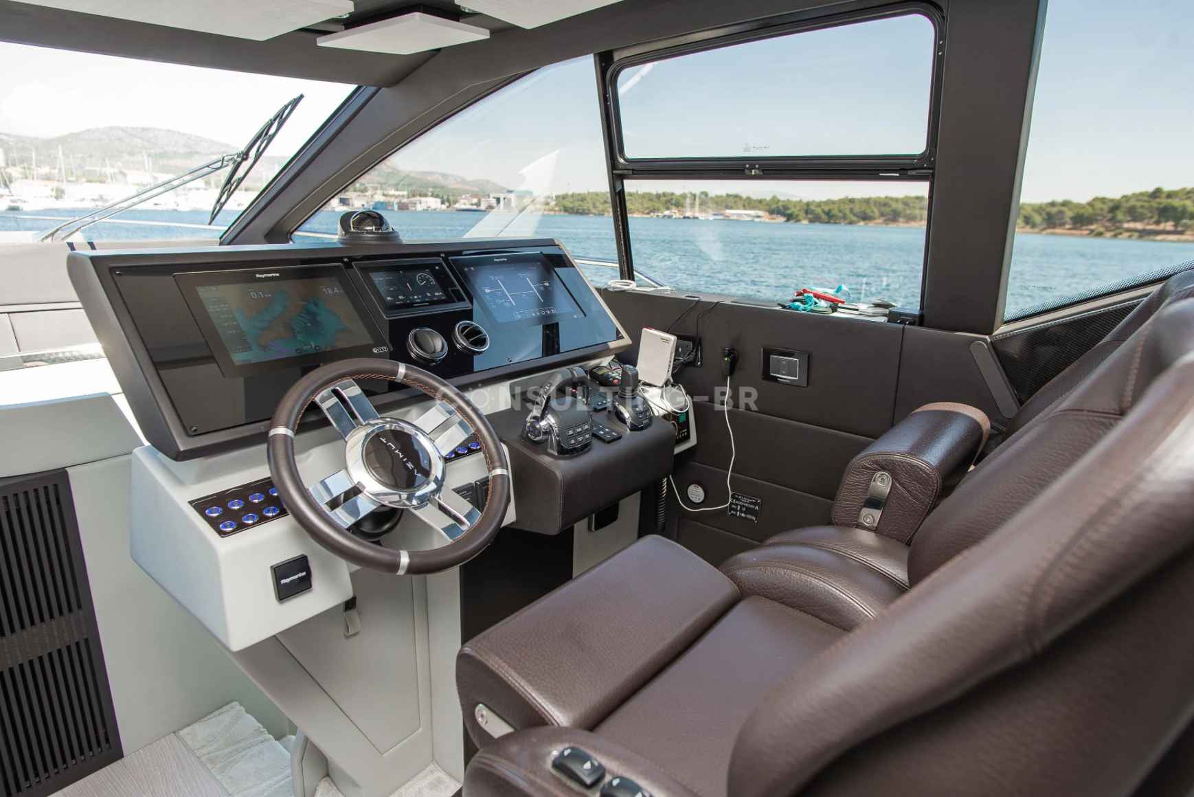 Motorboot Azimut S7