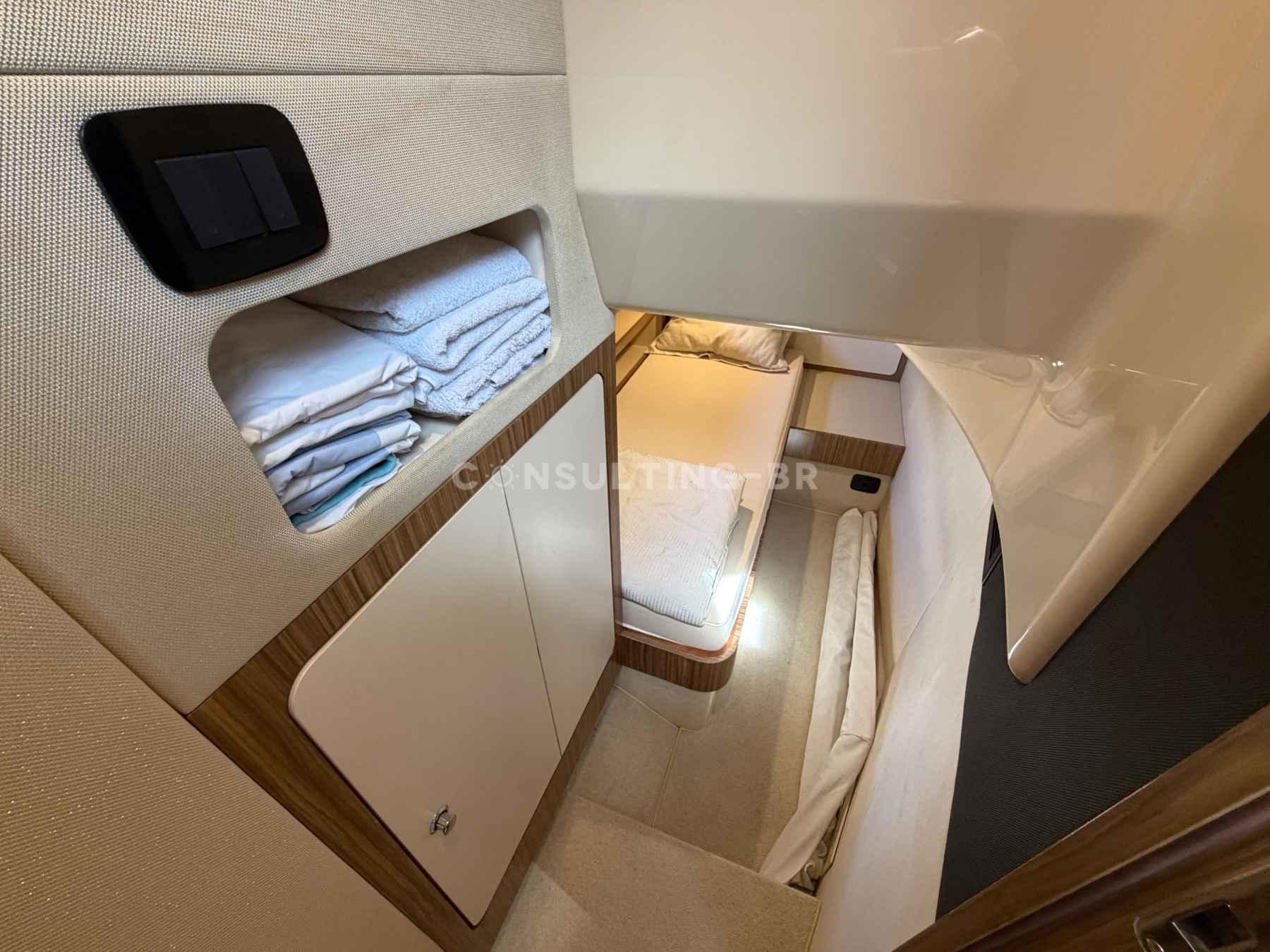 Motorboot Azimut Magellano 43