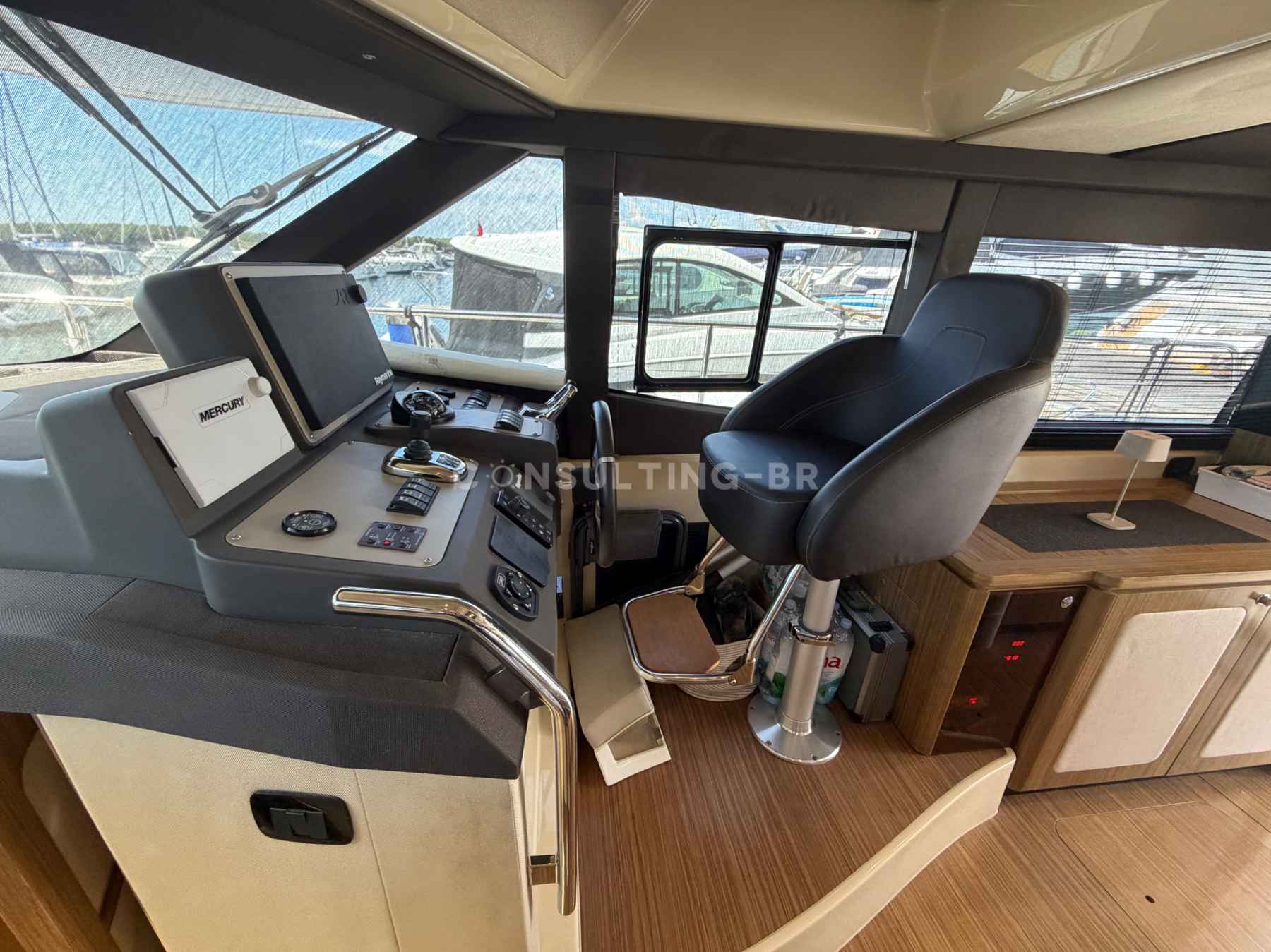 Motorboot Azimut Magellano 43