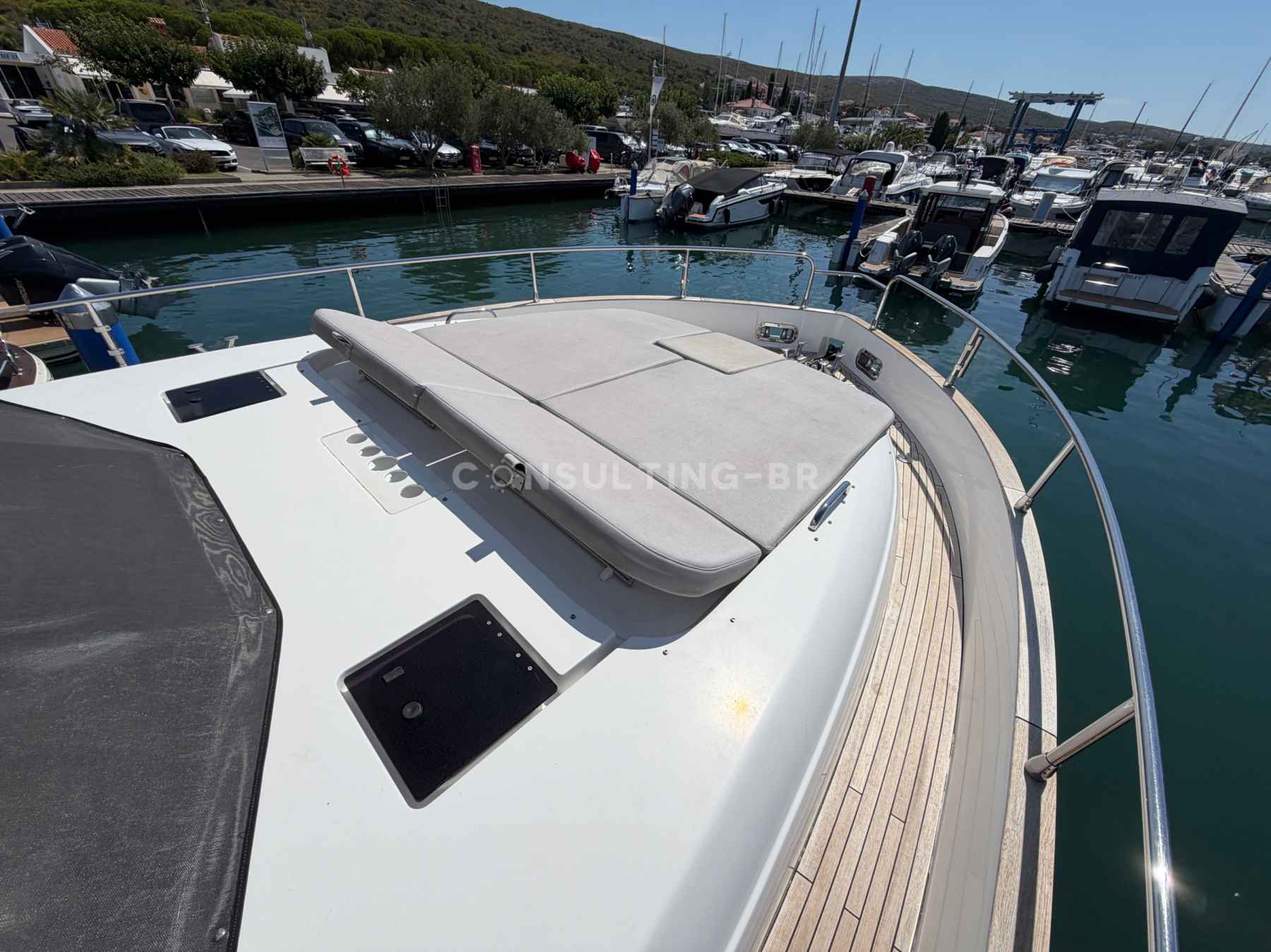 Motorboot Azimut Magellano 43