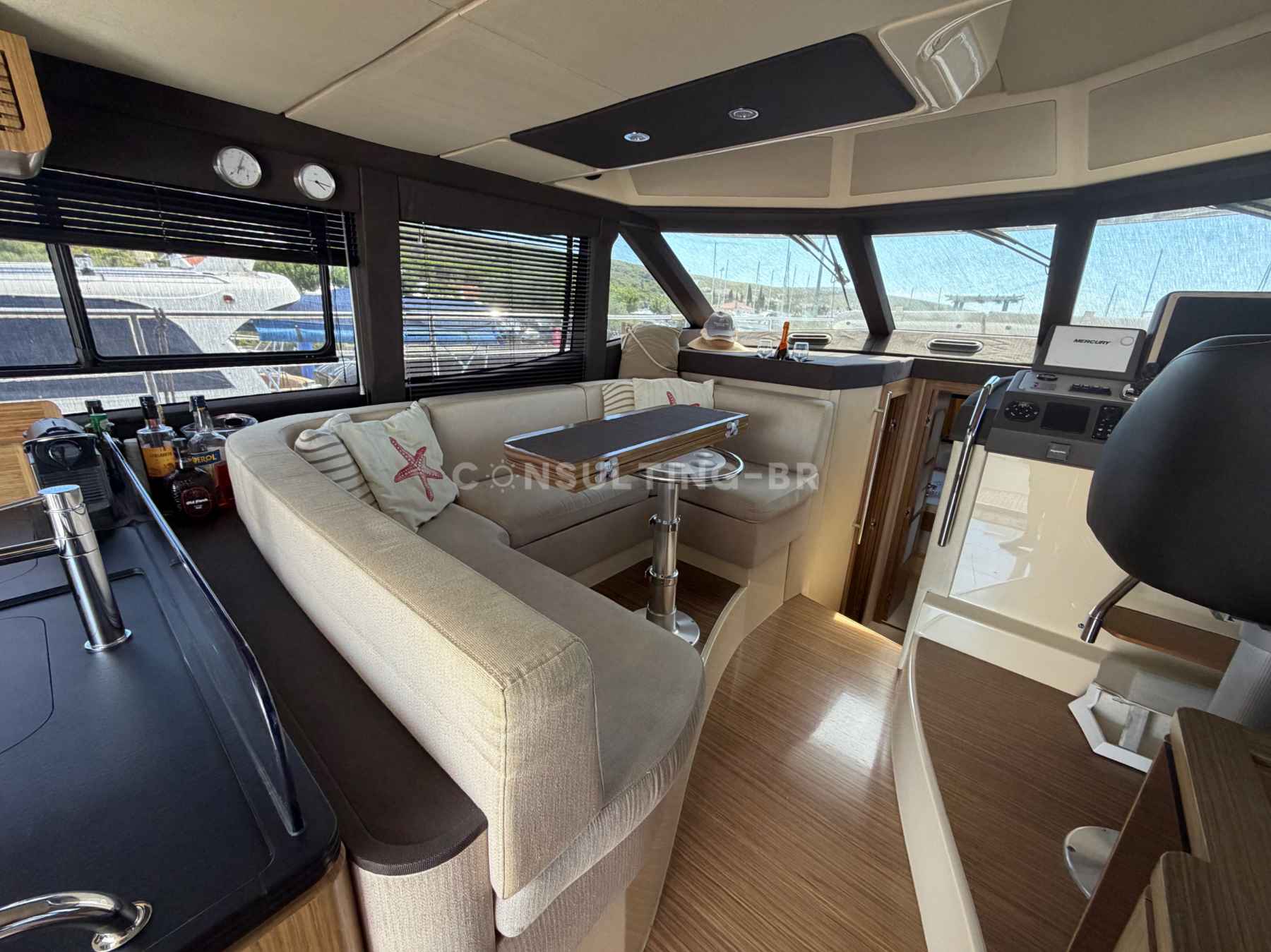Motorboot Azimut Magellano 43